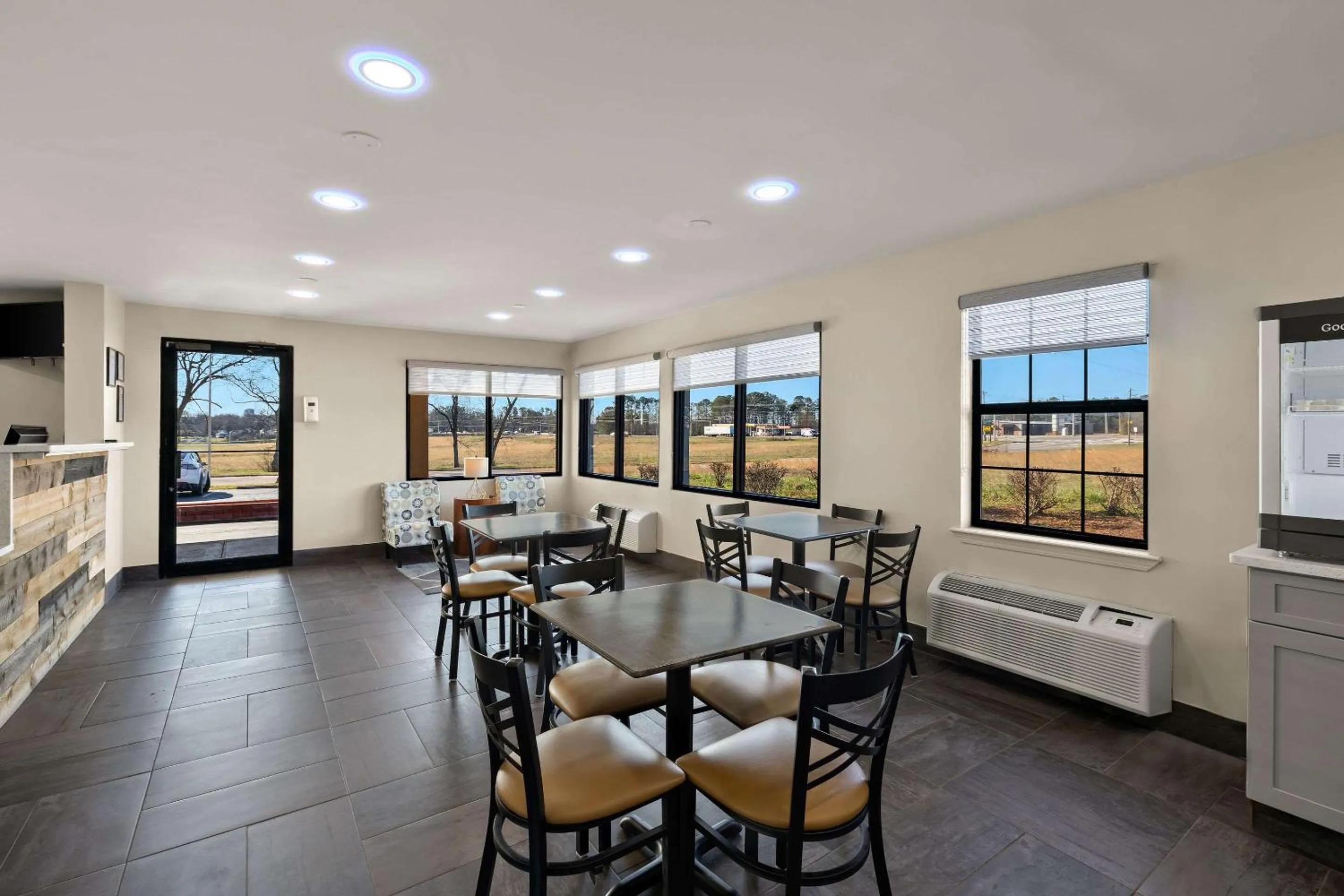 Breakfast in Quality Inn