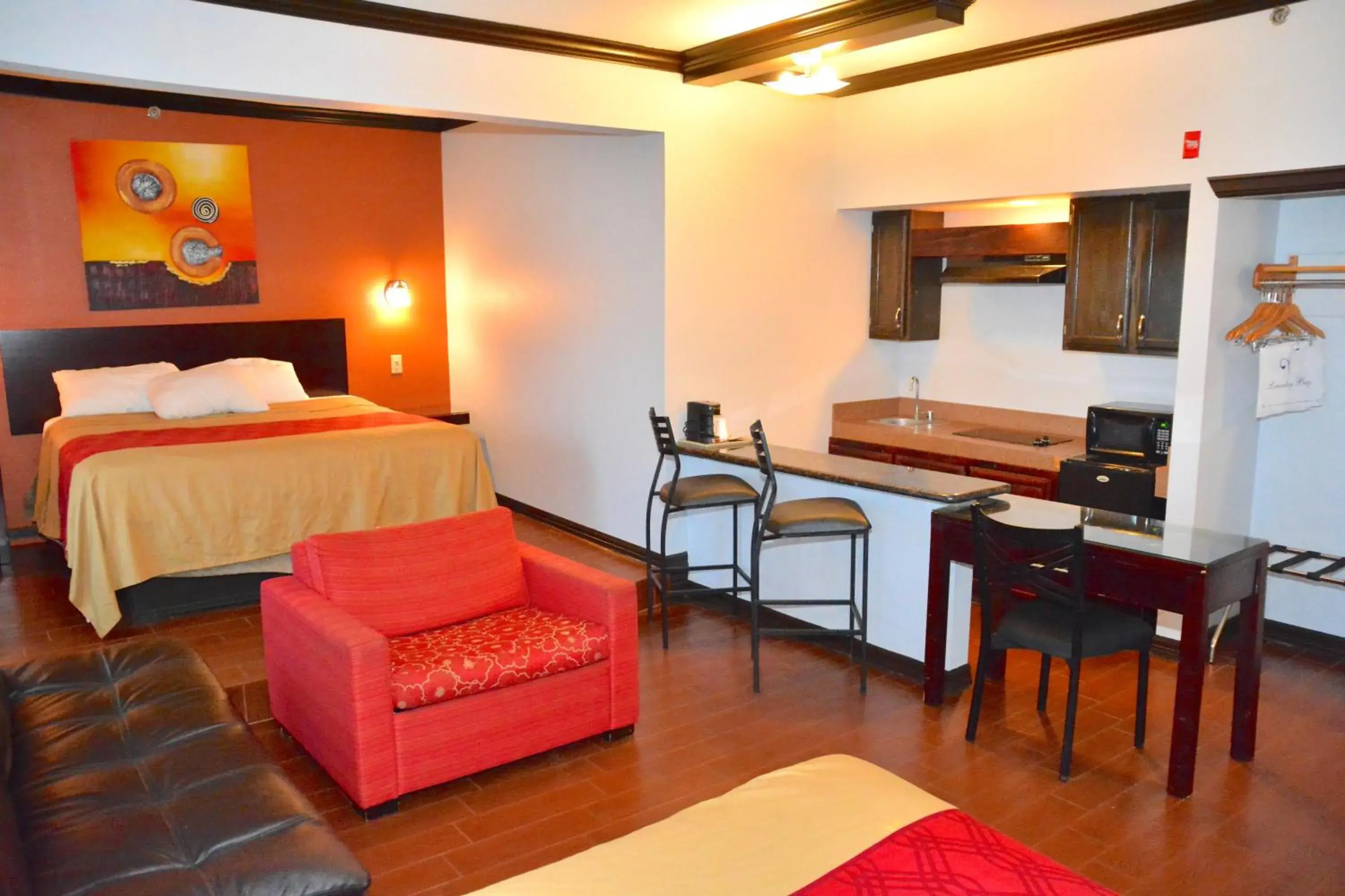 Bed in Blue Bay Inn and Suites Bed in Blue Bay Inn and Suites