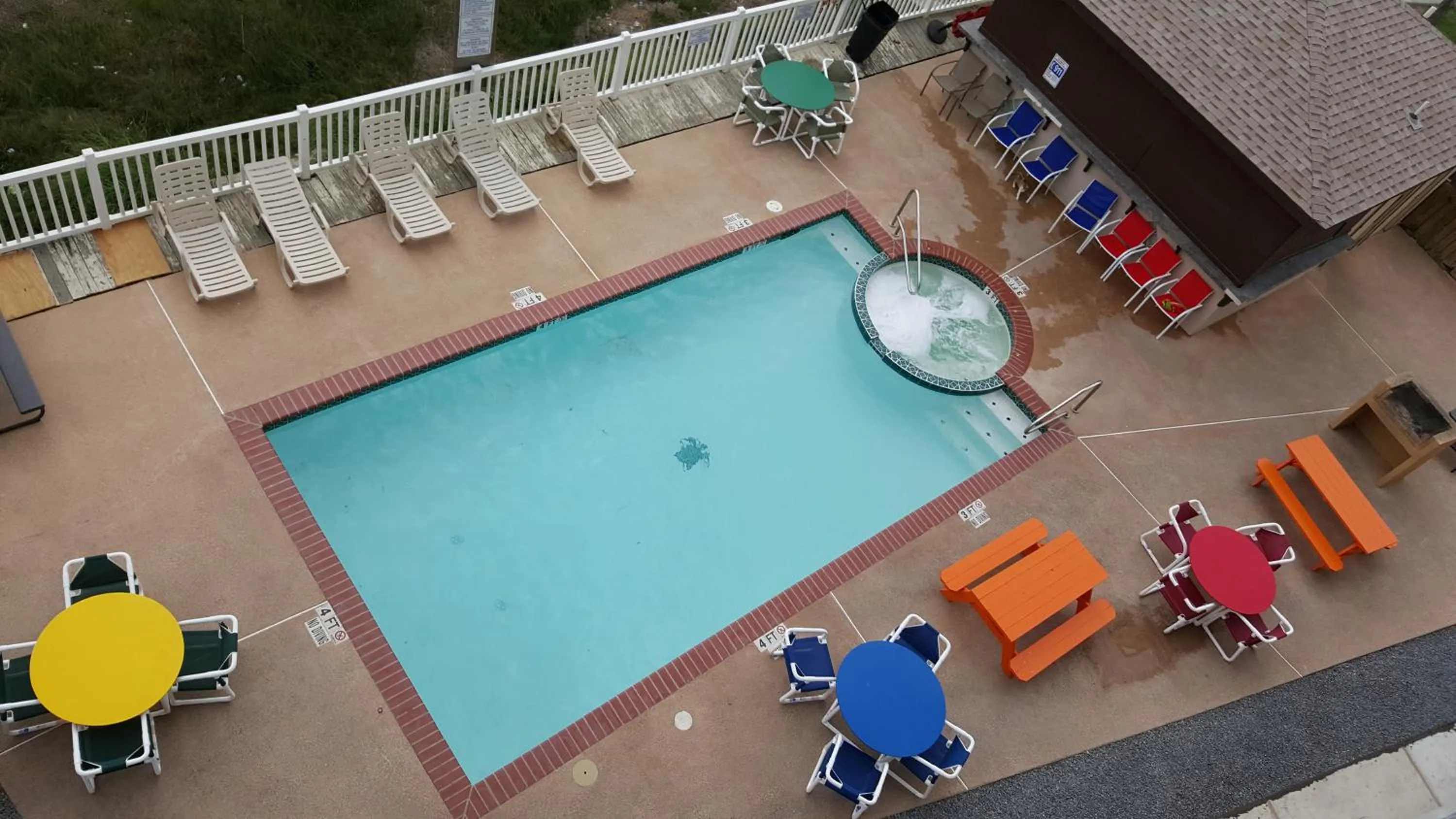Pool view in Blue Bay Inn and Suites