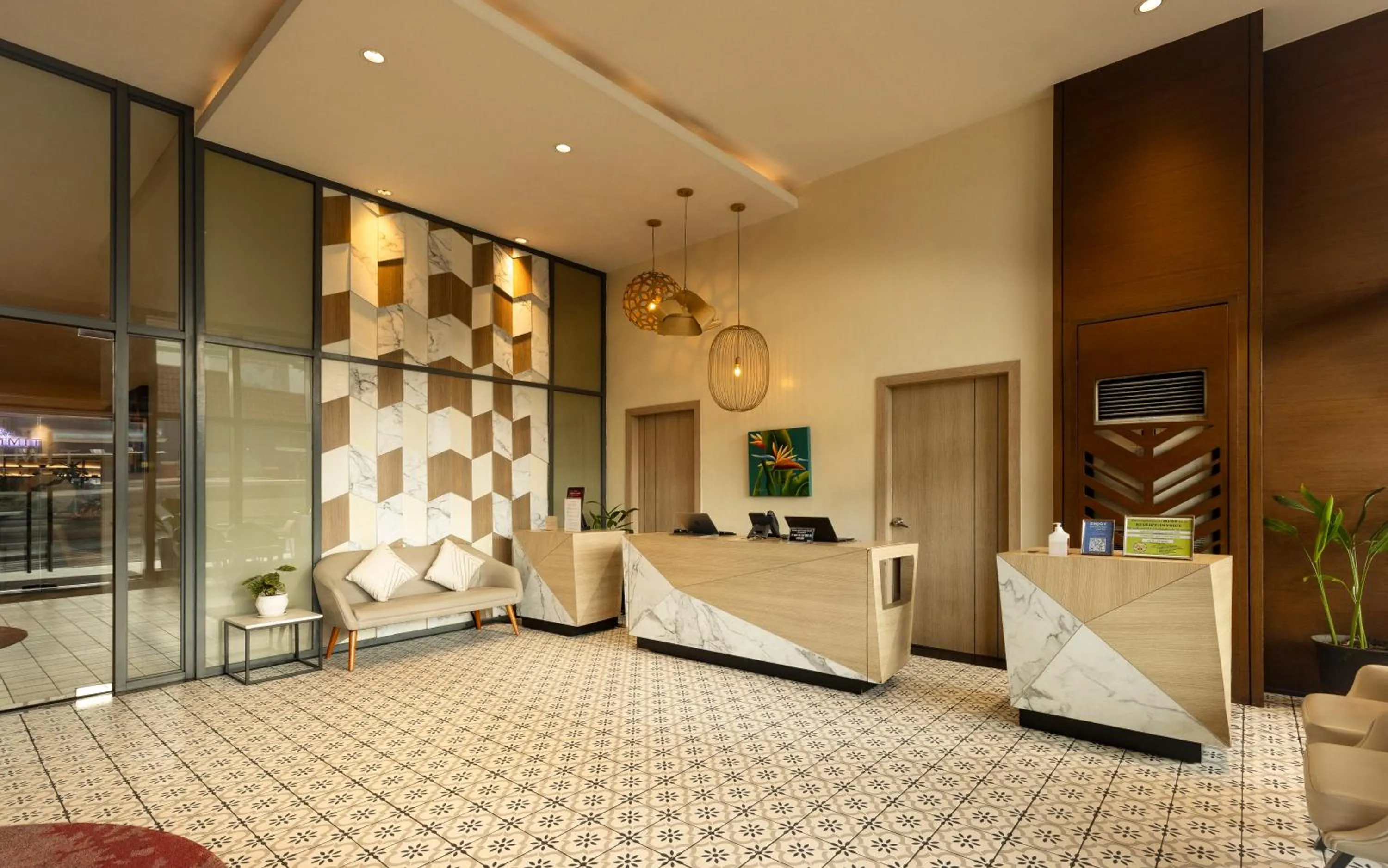 Lobby or reception in Summit Hotel Greenhills