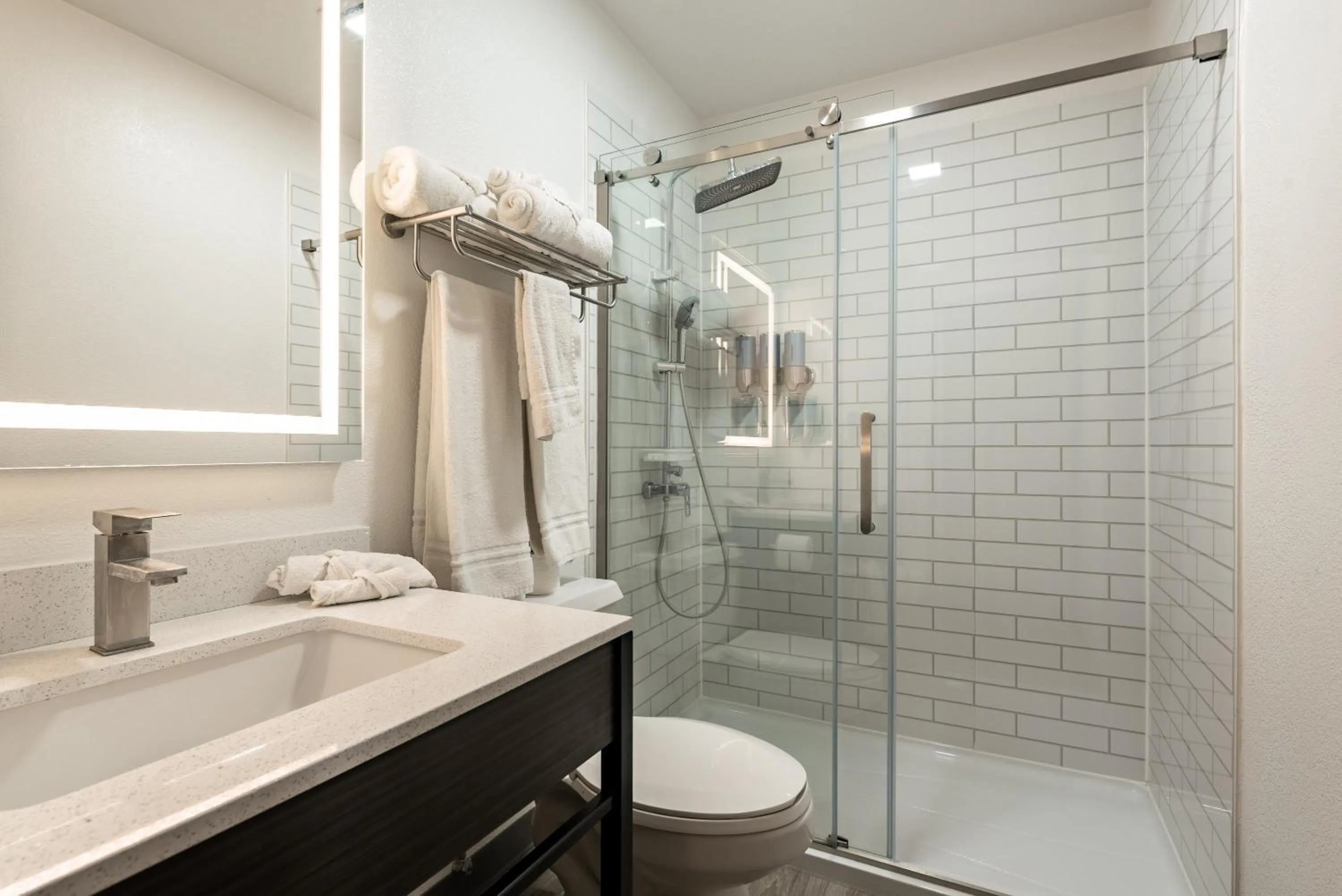 Bathroom in Studio 6 Limon, CO I 70