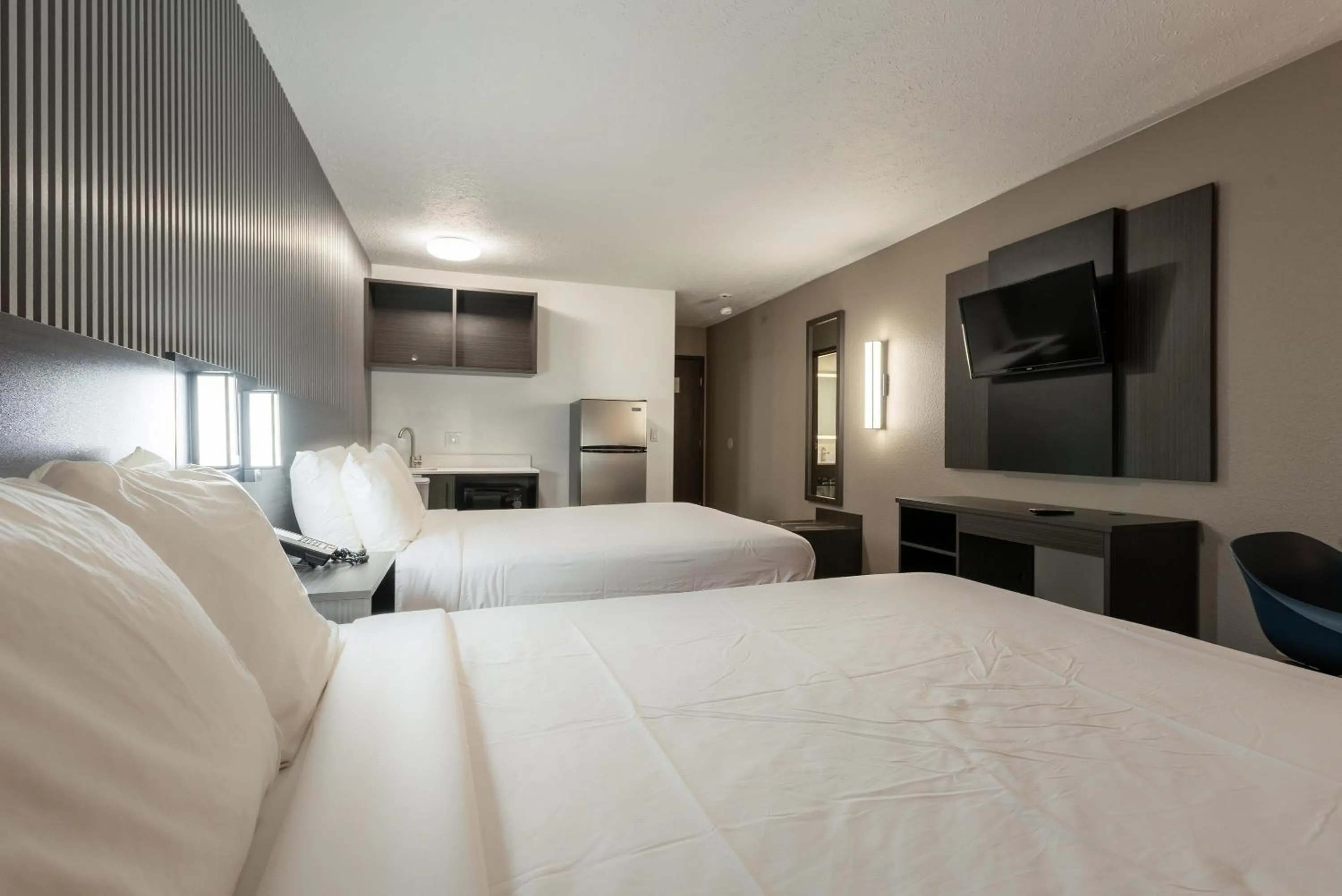 Photo of the whole room, Bed in Studio 6 Limon, CO I 70