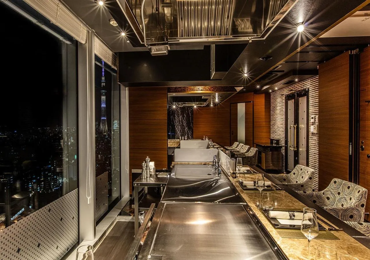 Restaurant/places to eat in APA Hotel & Resort Ryogoku Ekimae Tower