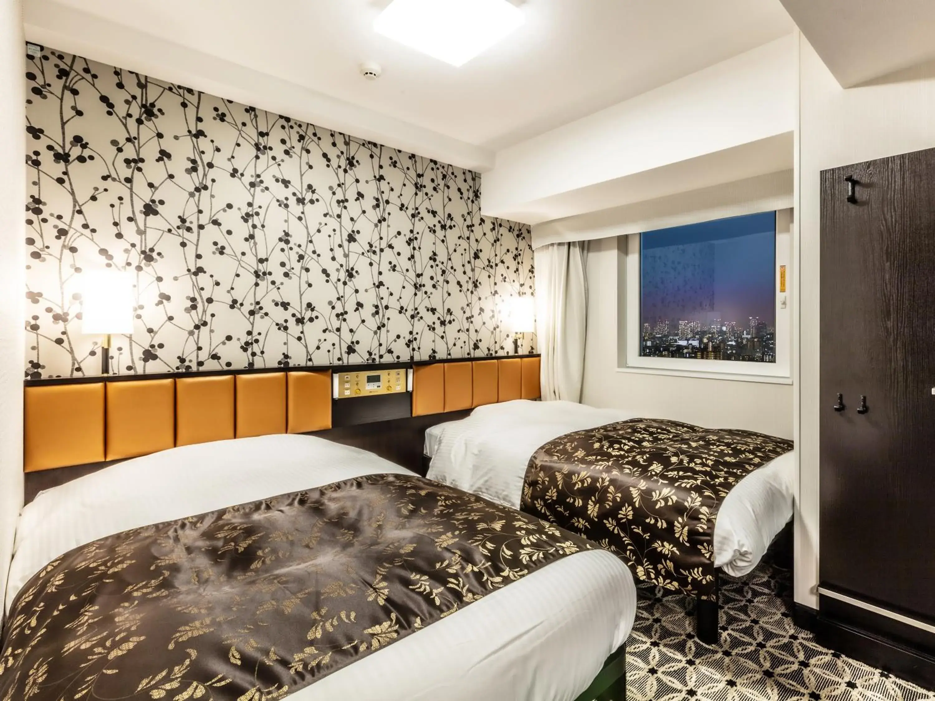 Photo of the whole room, Bed in APA Hotel & Resort Ryogoku Eki Tower Photo of the whole room, Bed in APA Hotel & Resort Ryogoku Eki Tower