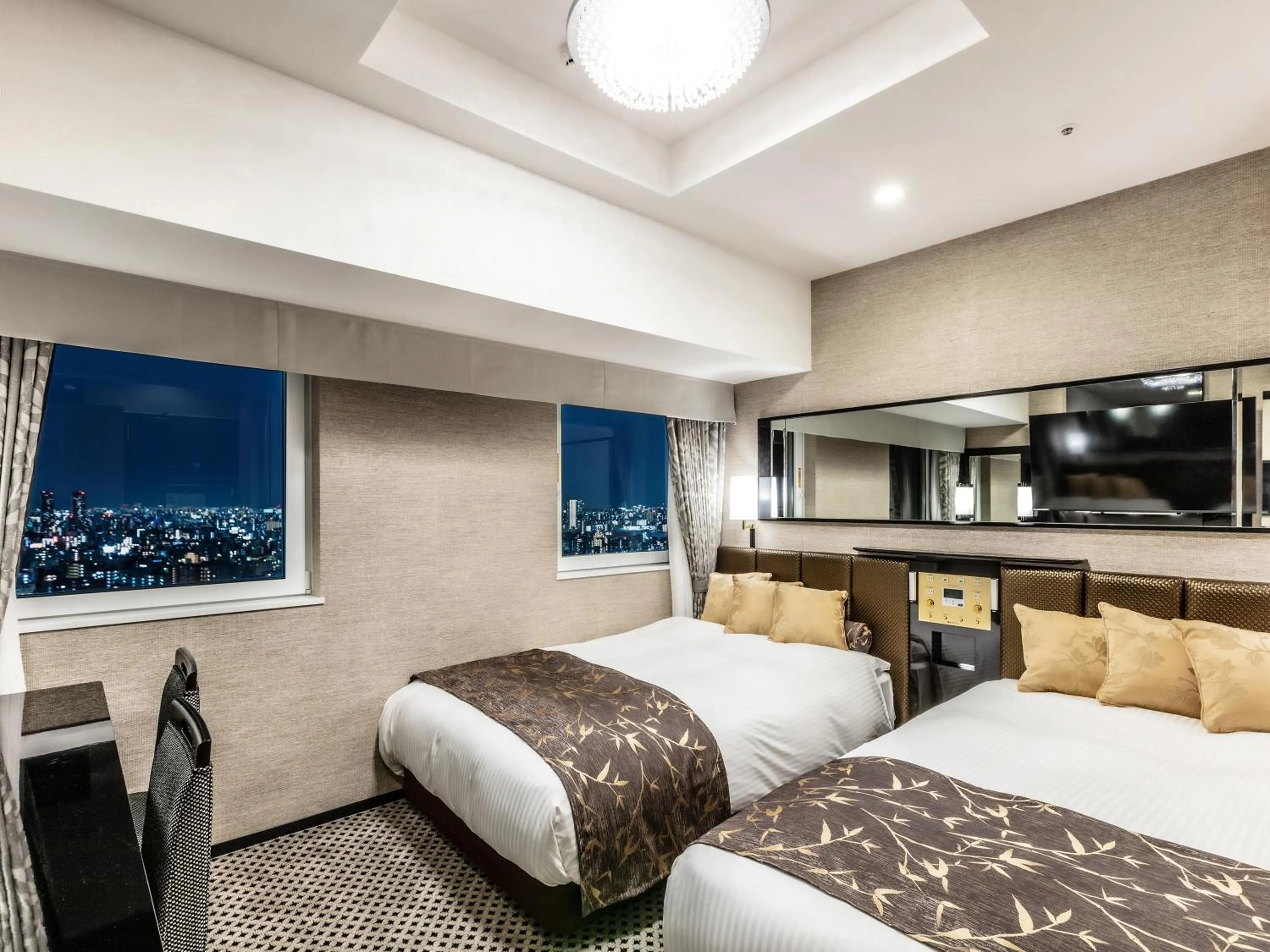 Photo of the whole room, Bed in APA Hotel & Resort Ryogoku Ekimae Tower