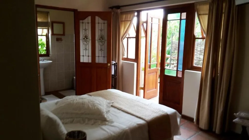 Bed in MAVILLA STELLENBOSCH B&B