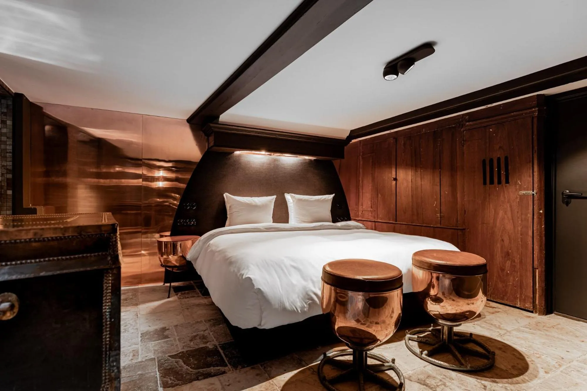 Bed in Boutique Hotel The Craftsmen