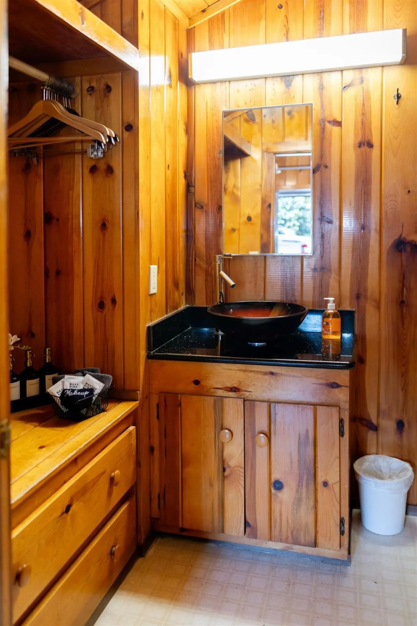 Bathroom in Fern River Resort