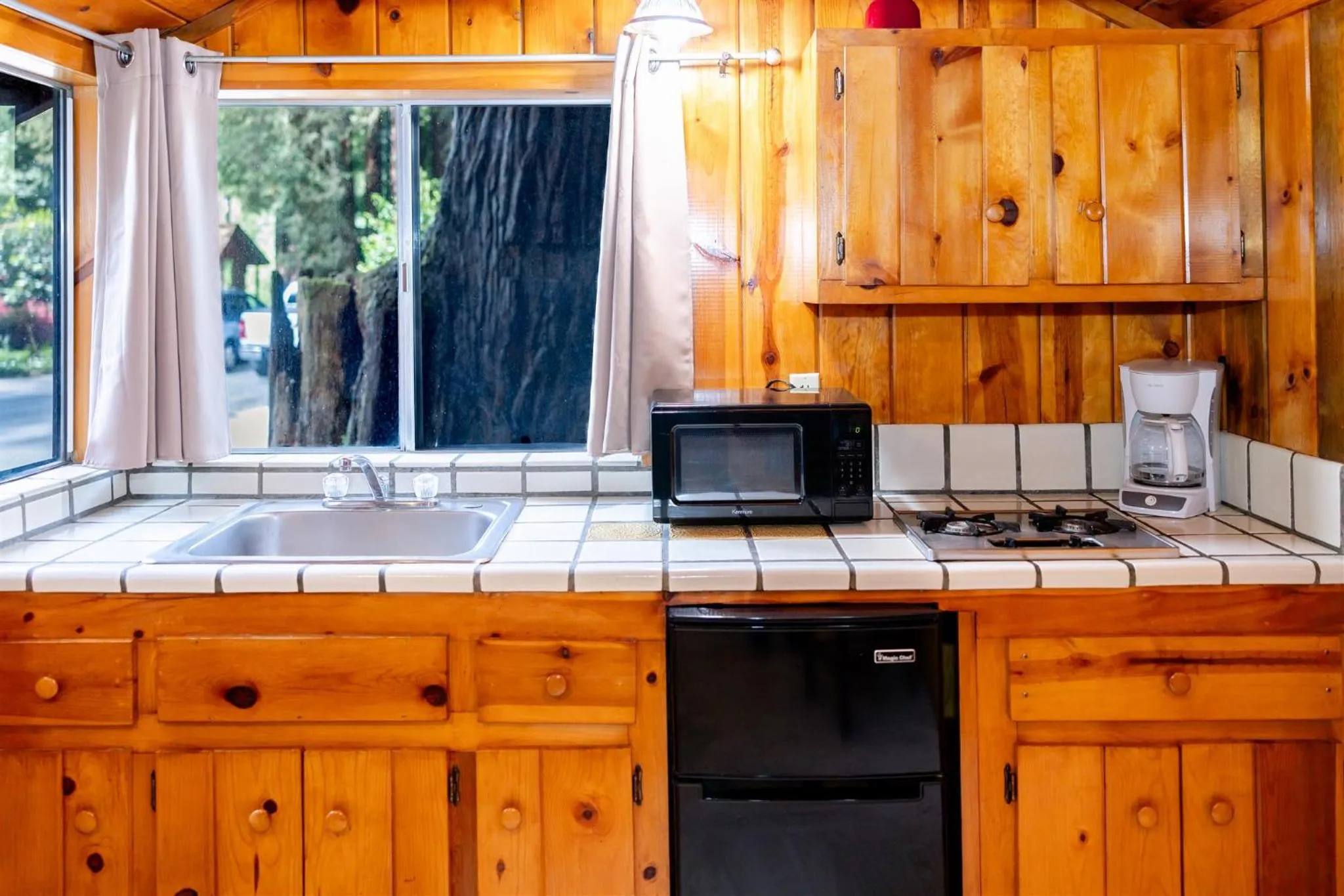 Coffee/tea facilities in Fern River Resort