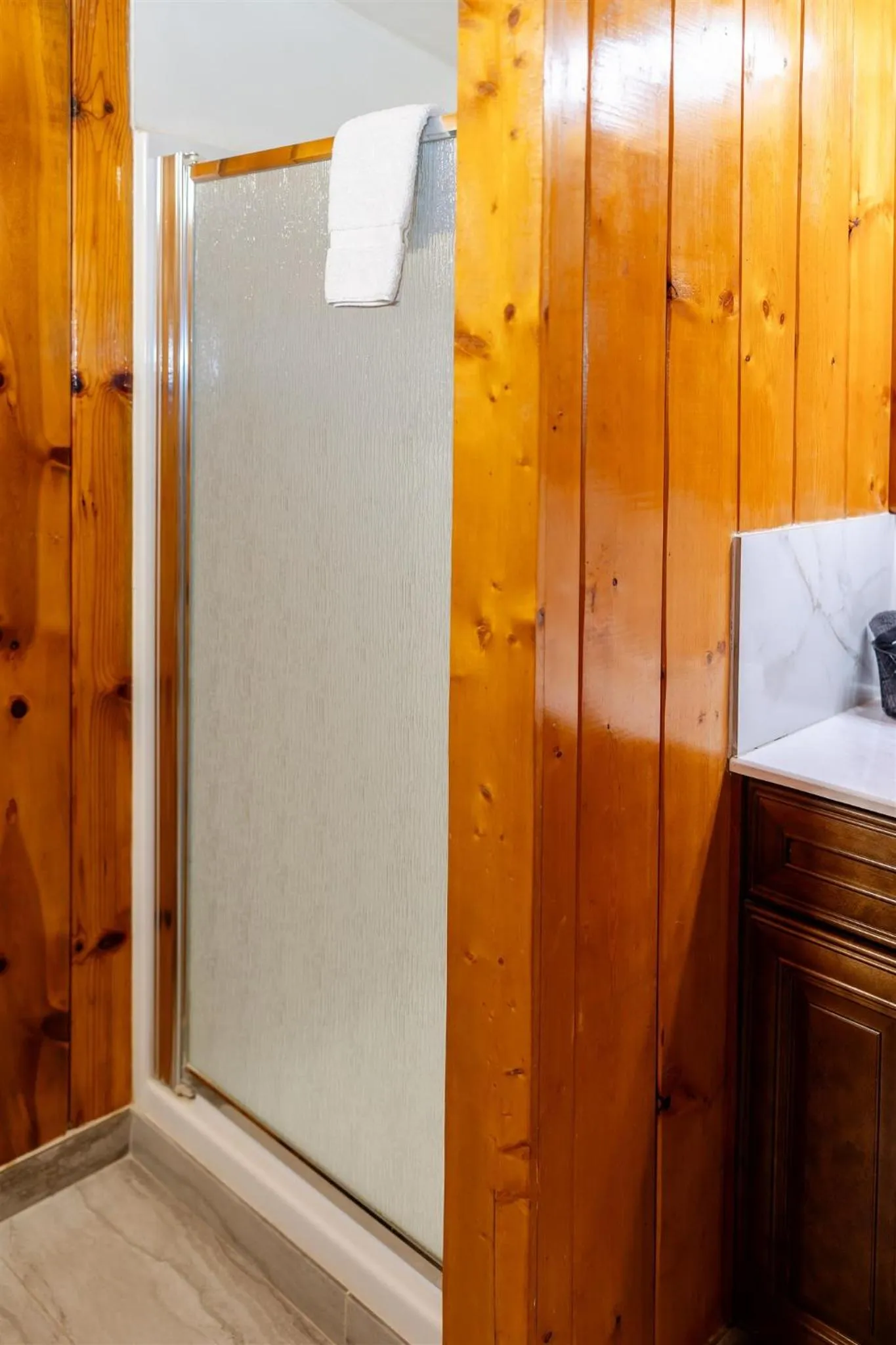 Shower in Fern River Resort