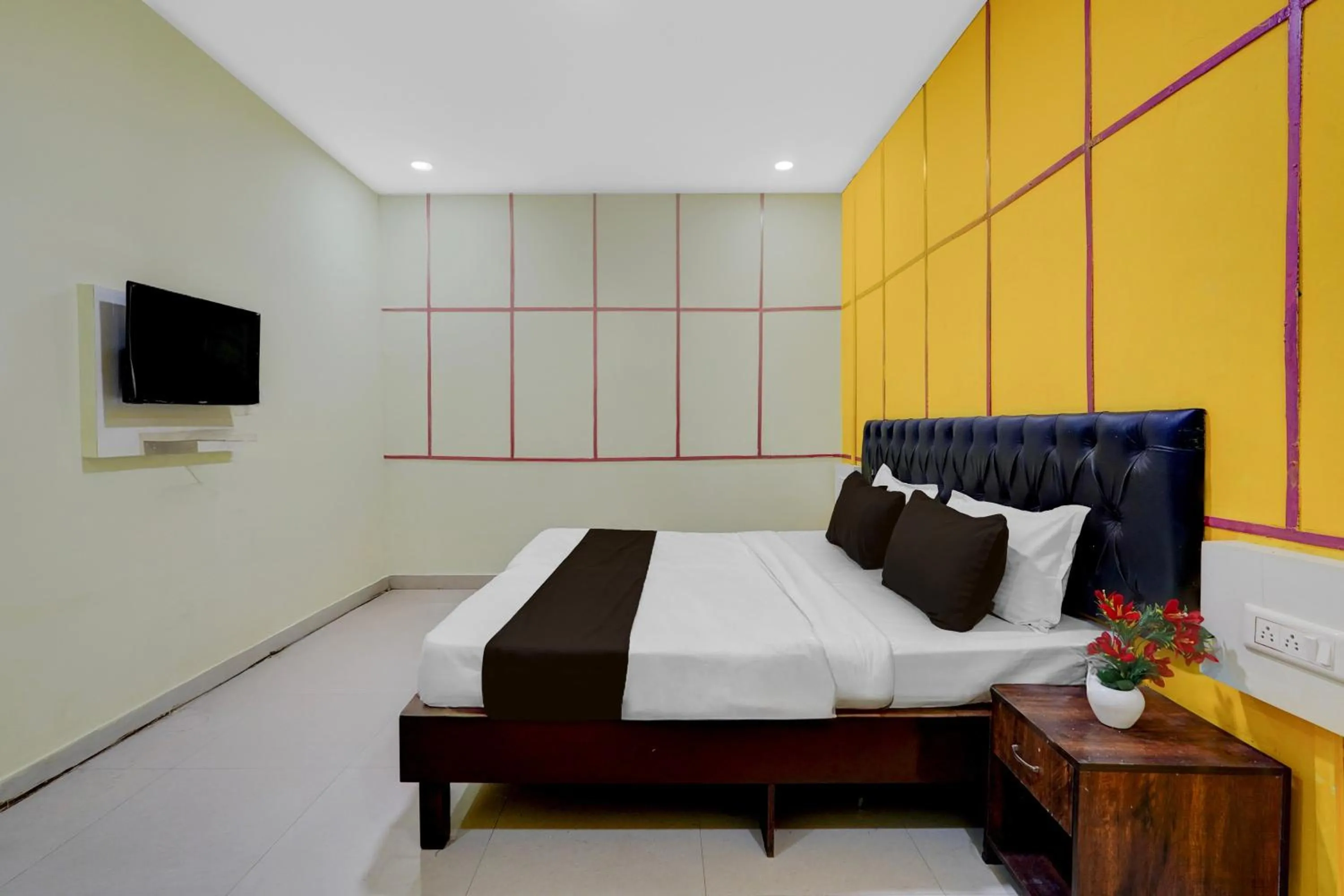Bedroom, Bed in Collection O Indian Music Museum Bangalore Formerly HKH Homes