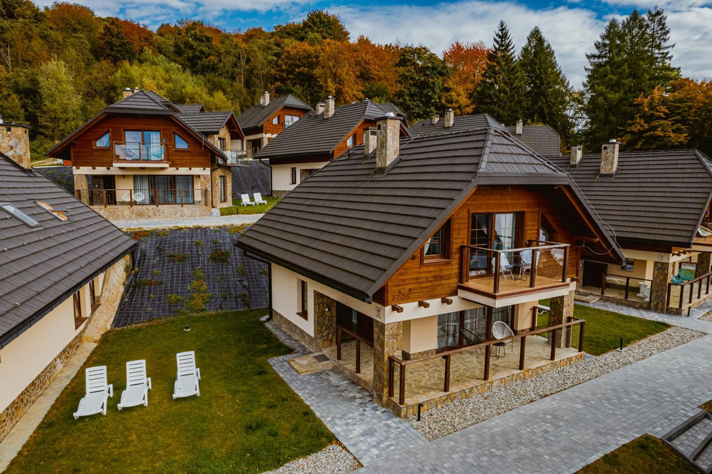 Property building in White Sails Solina