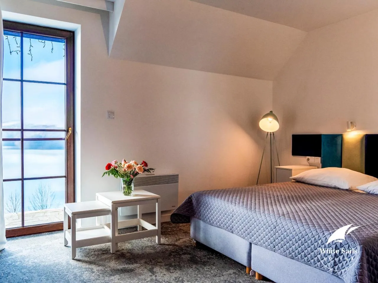 Bed in White Sails Solina