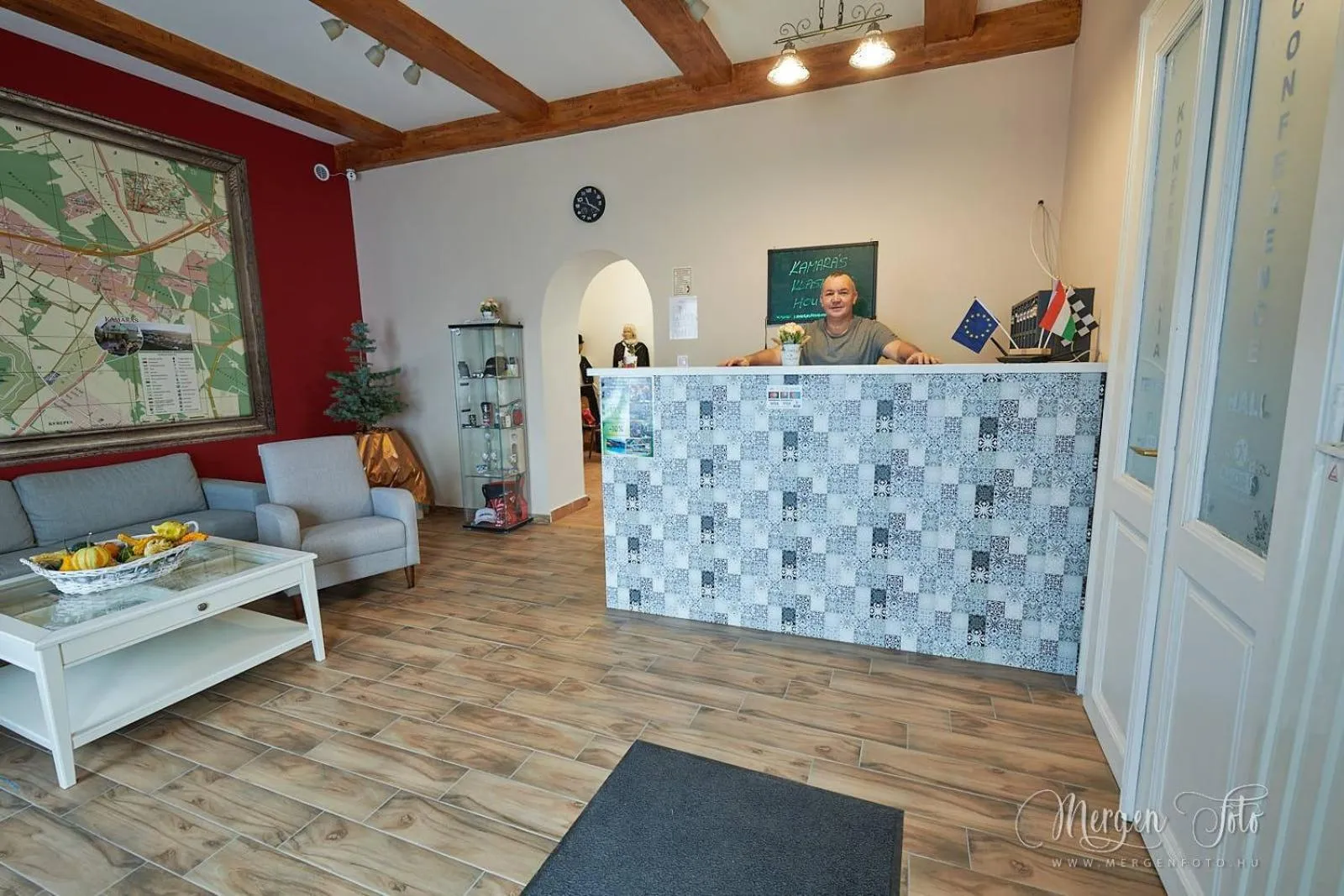 Kamarás Klastrom House