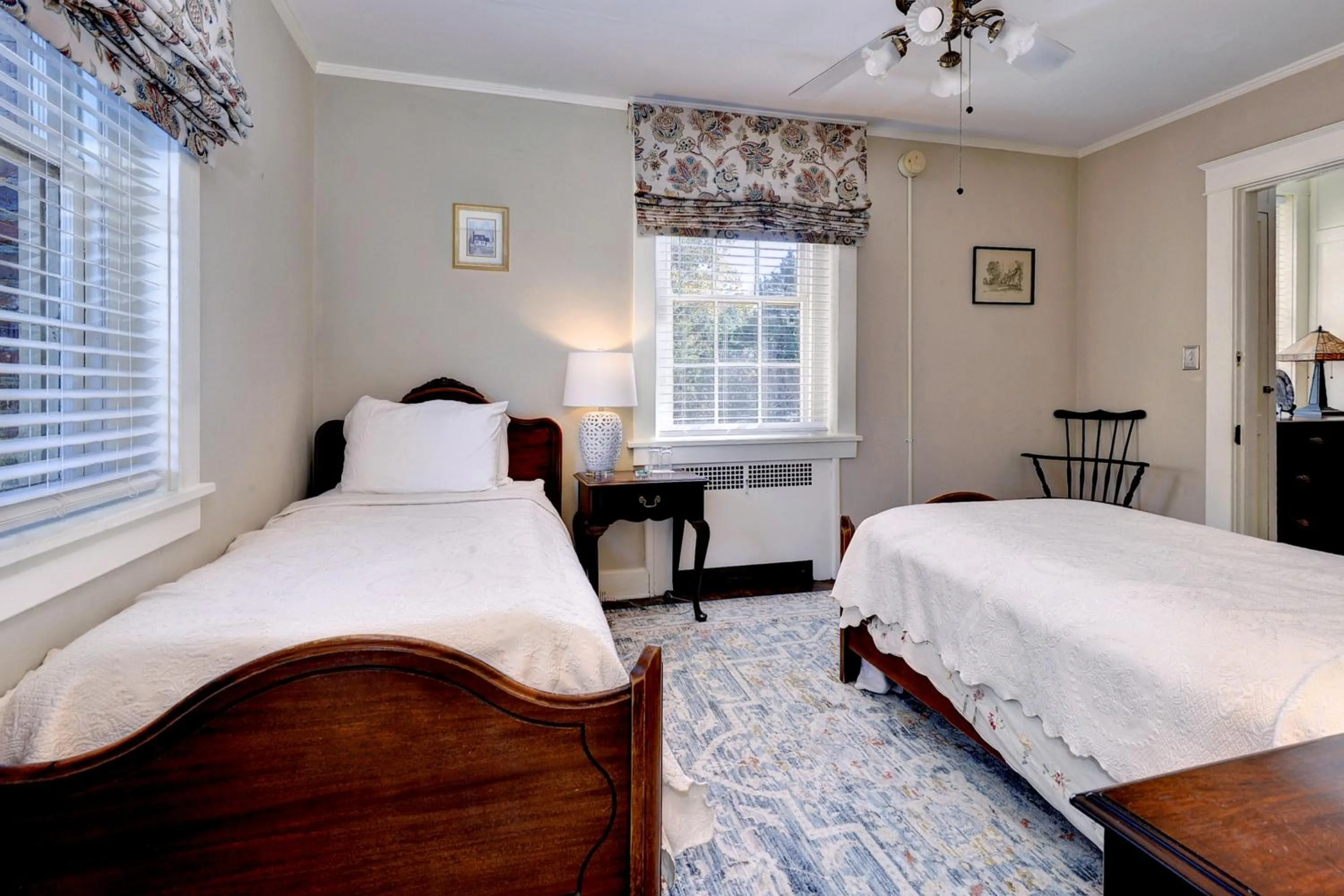 Bed in Cedars of Williamsburg Bed & Breakfast