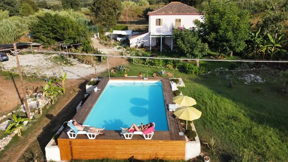 Swimming pool in Al Passo di Thalia