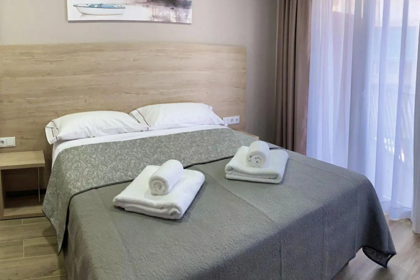 Bedroom, Bed in GBH Hotel-Apartamentos Caballito de Mar