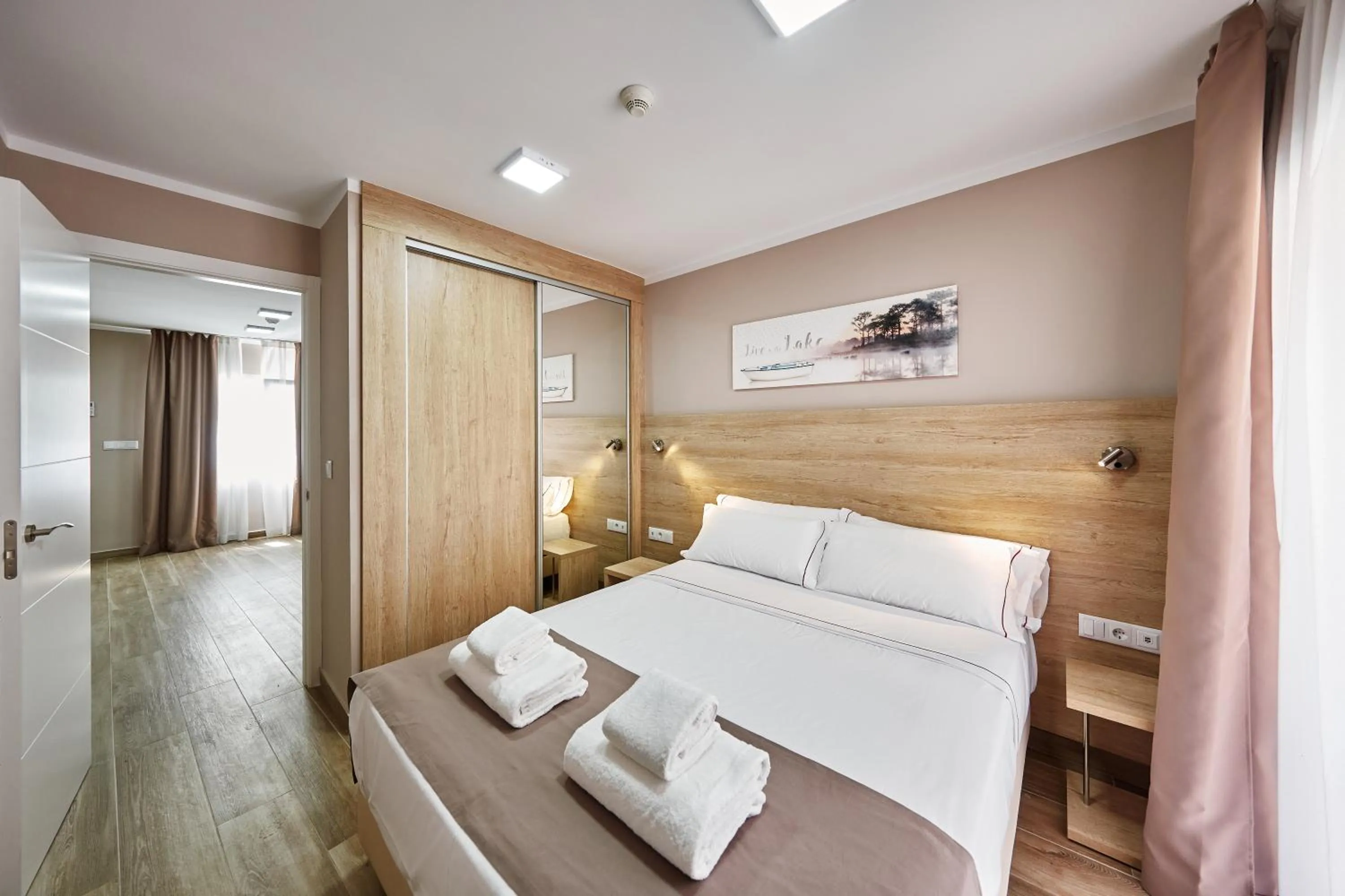 Bedroom, Bed in GBH Hotel-Apartamentos Caballito de Mar