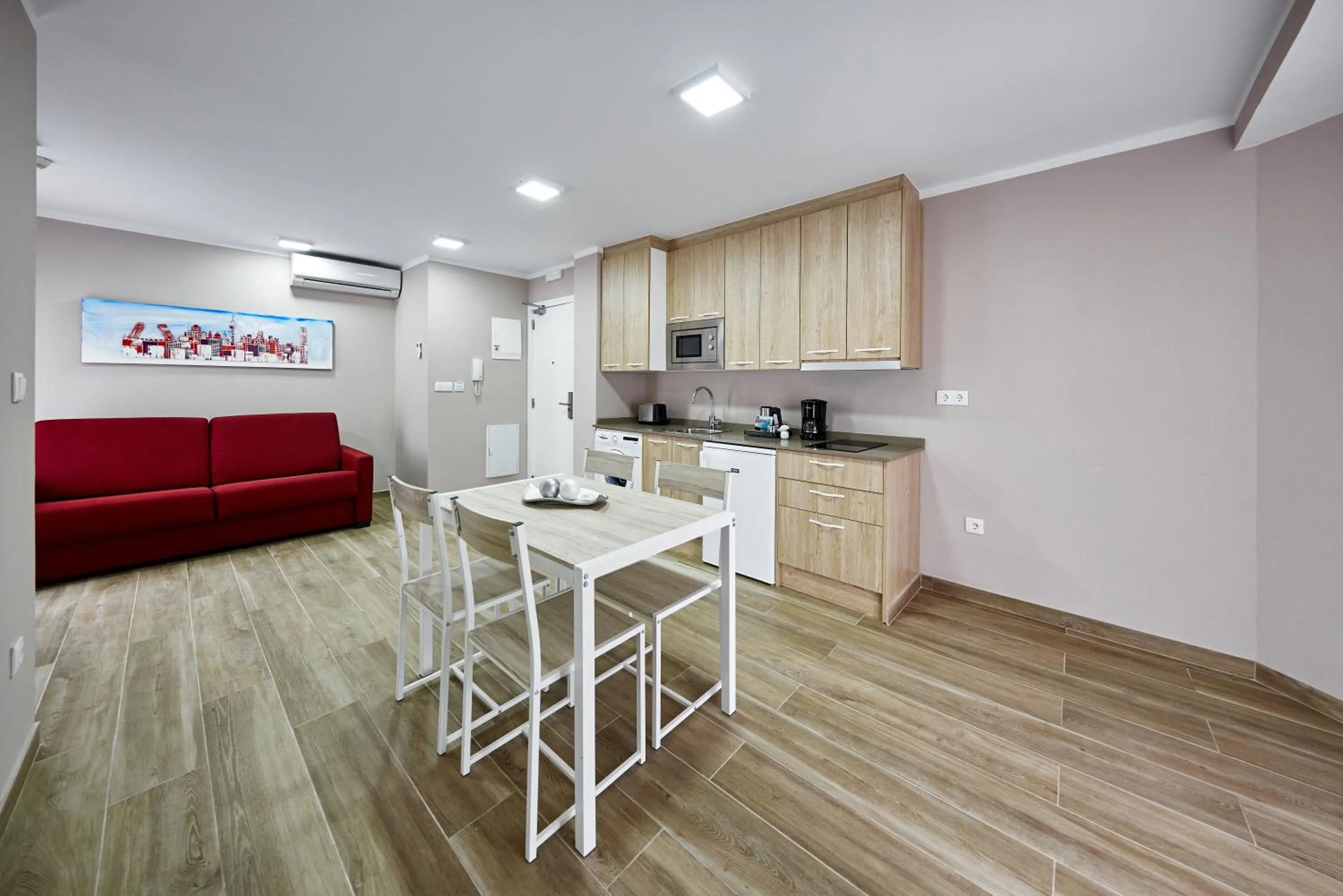 Kitchen or kitchenette in GBH Hotel-Apartamentos Caballito de Mar