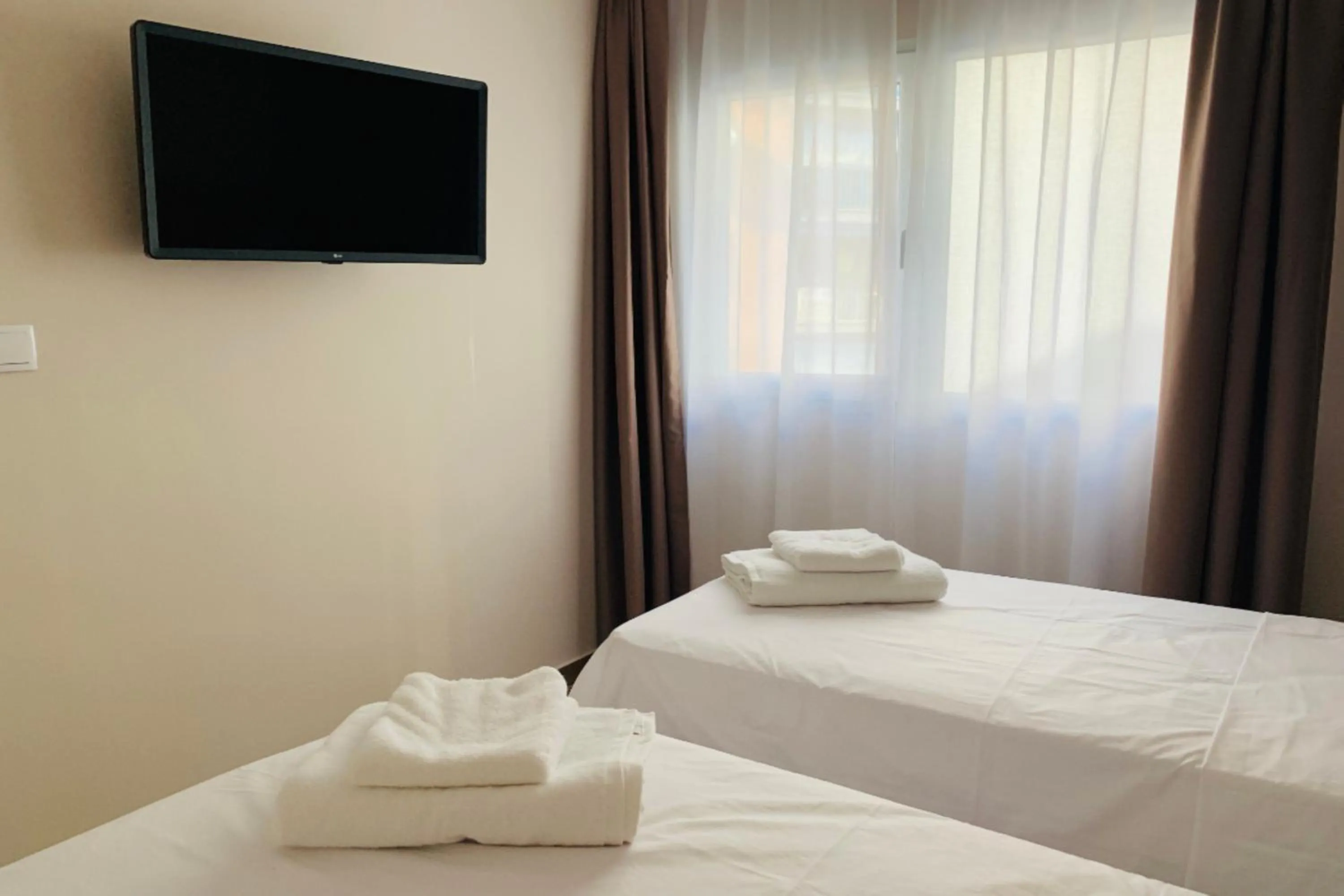 TV and multimedia, Bed in GBH Hotel-Apartamentos Caballito de Mar