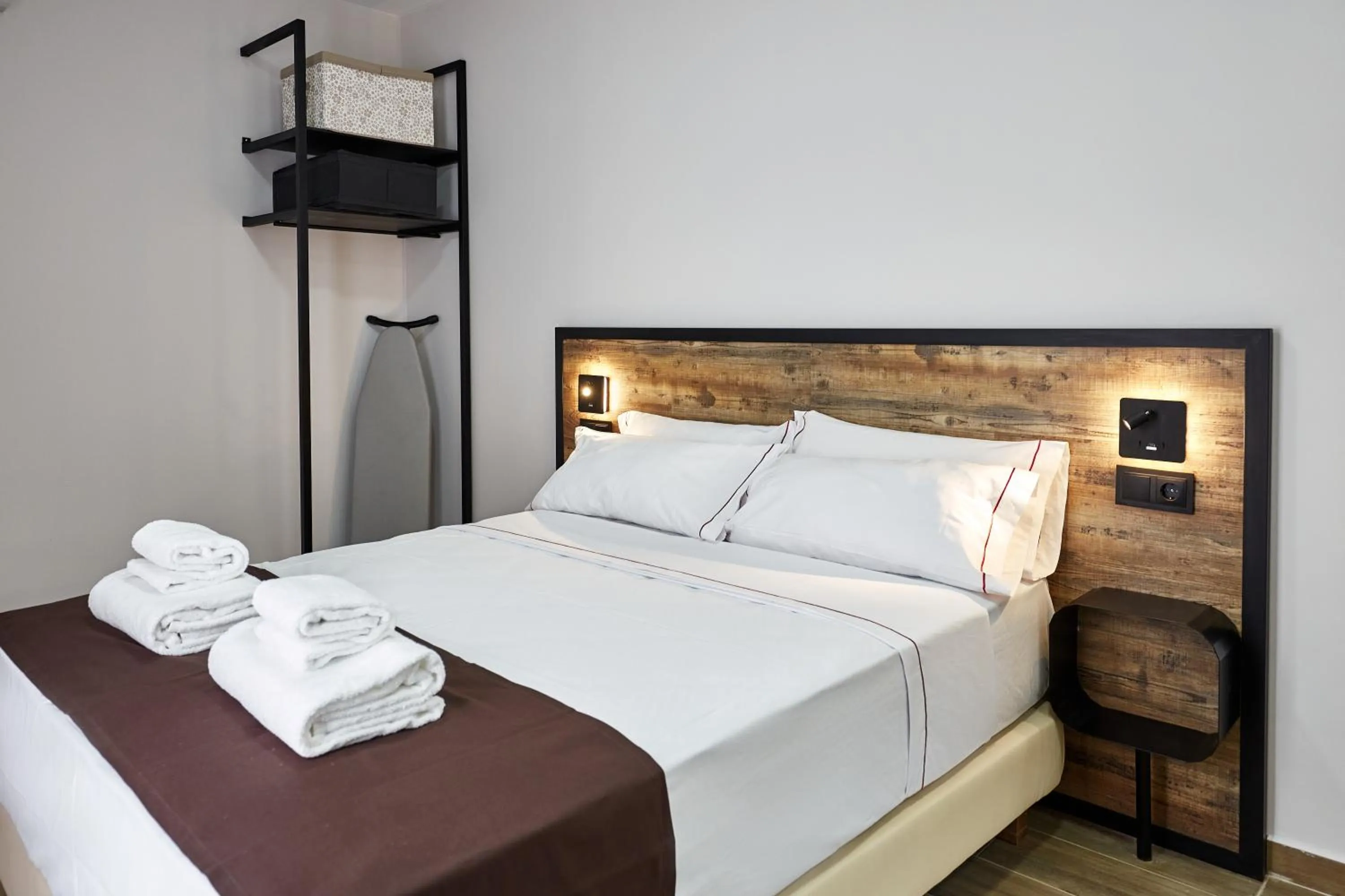 Bedroom, Bed in GBH Hotel-Apartamentos Caballito de Mar