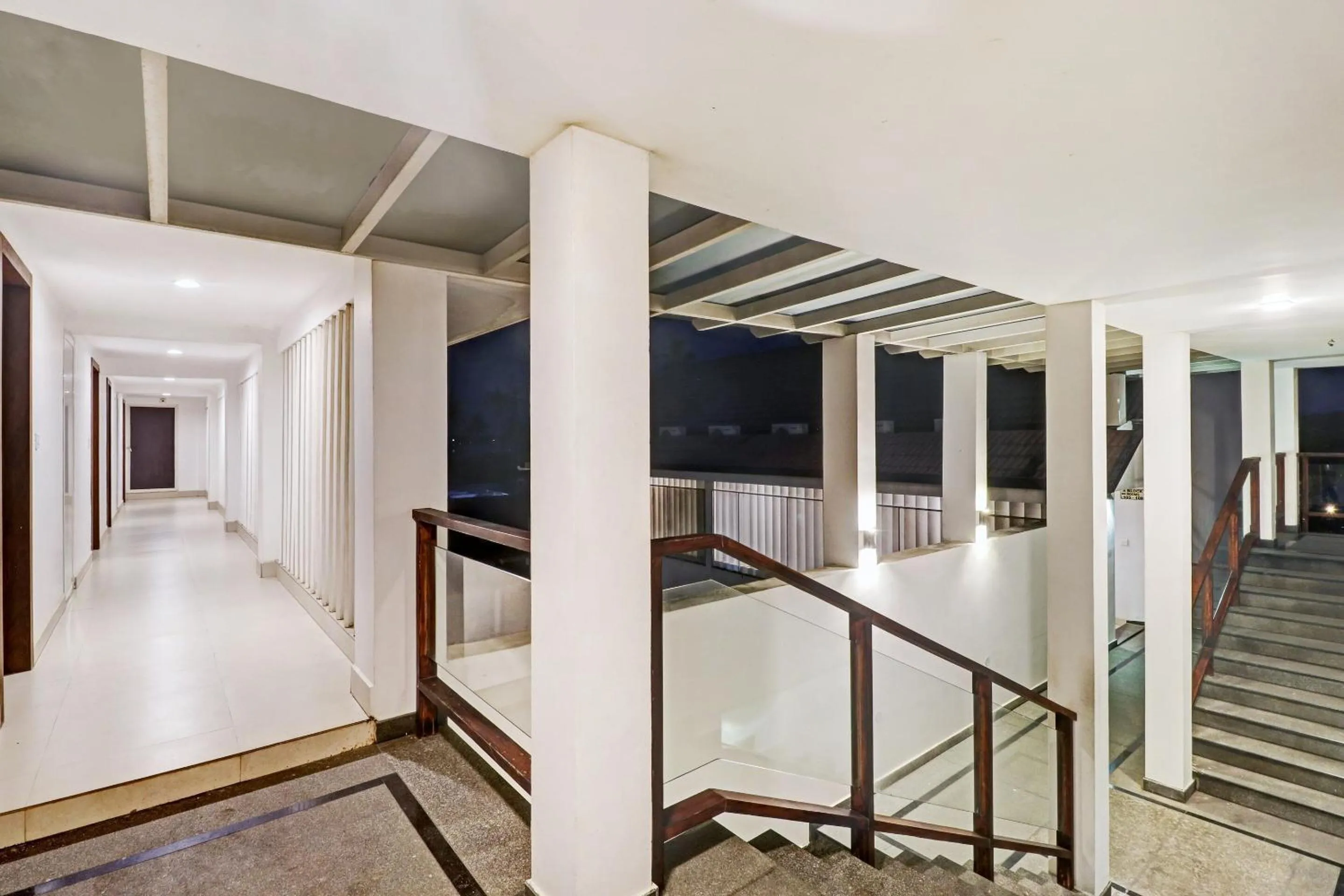 Lobby or reception in Super OAK Edassery's Sealine Villa Stay