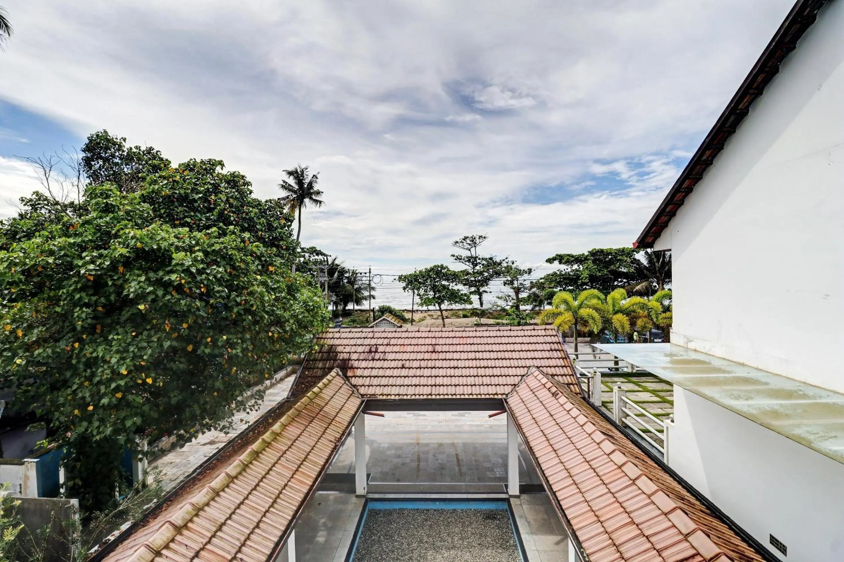 Super OAK Edassery's Sealine Villa Stay