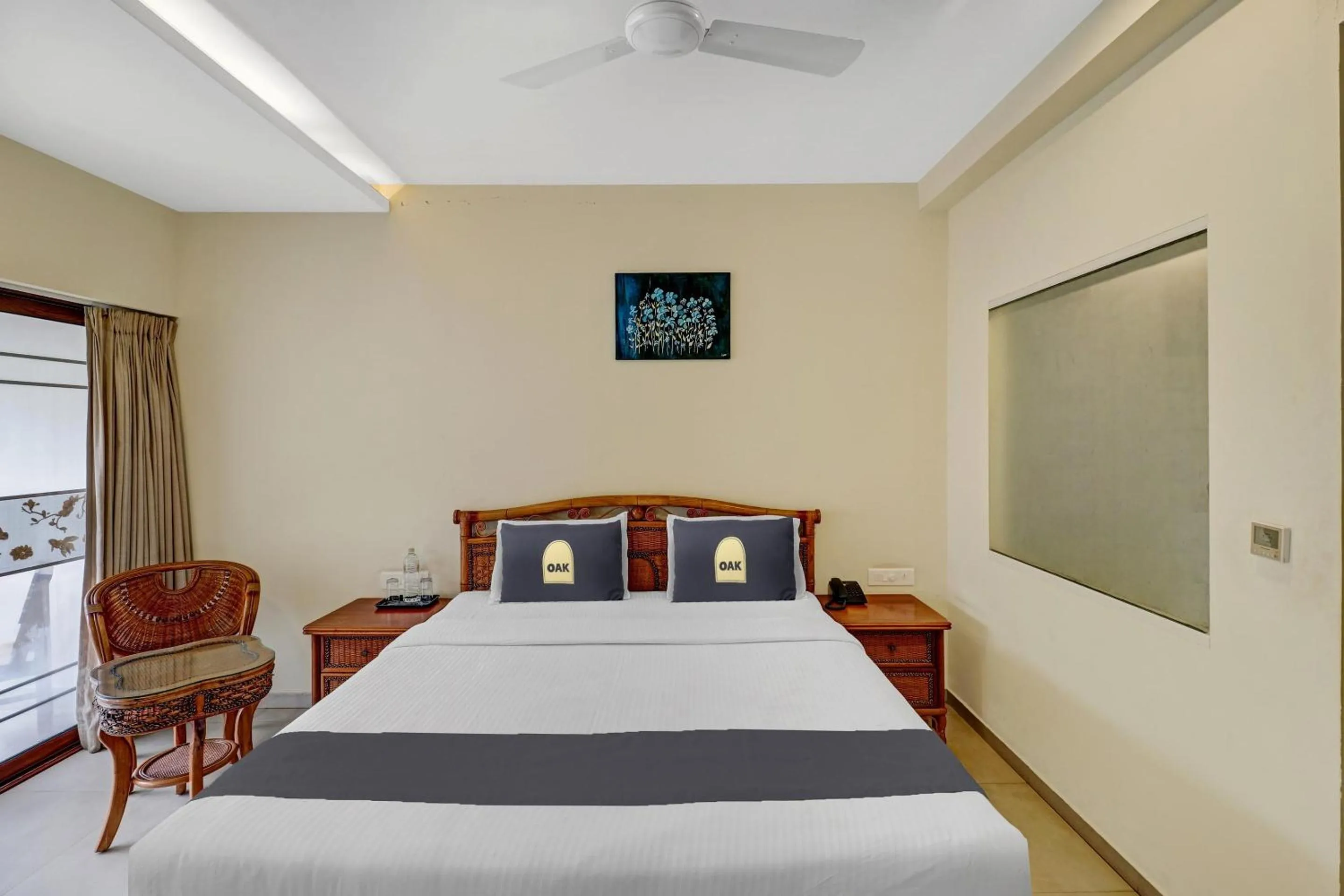 Bedroom, Bed in Super OAK Edassery's Sealine Villa Stay