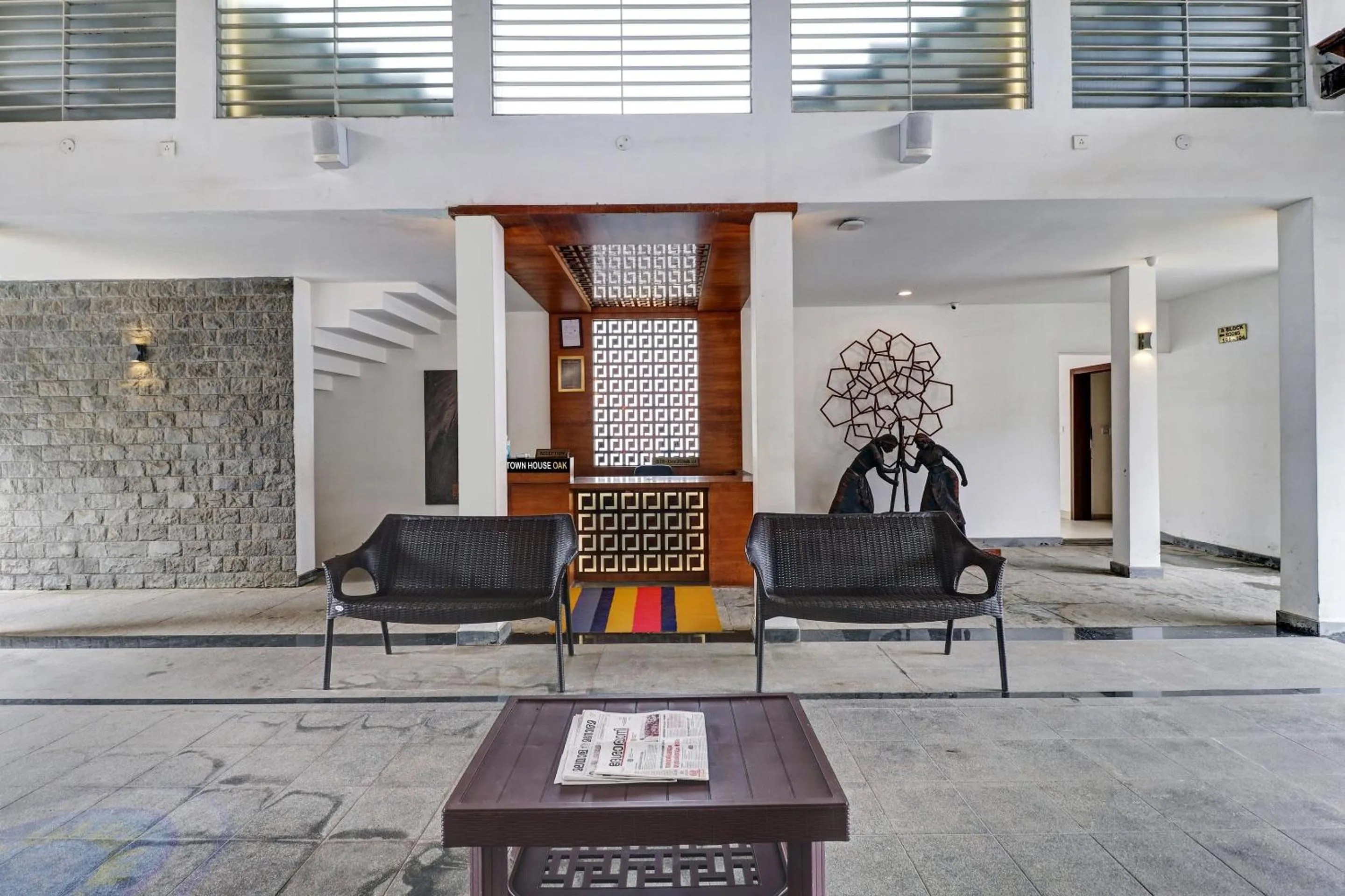 Lobby or reception in Super OAK Edassery's Sealine Villa Stay