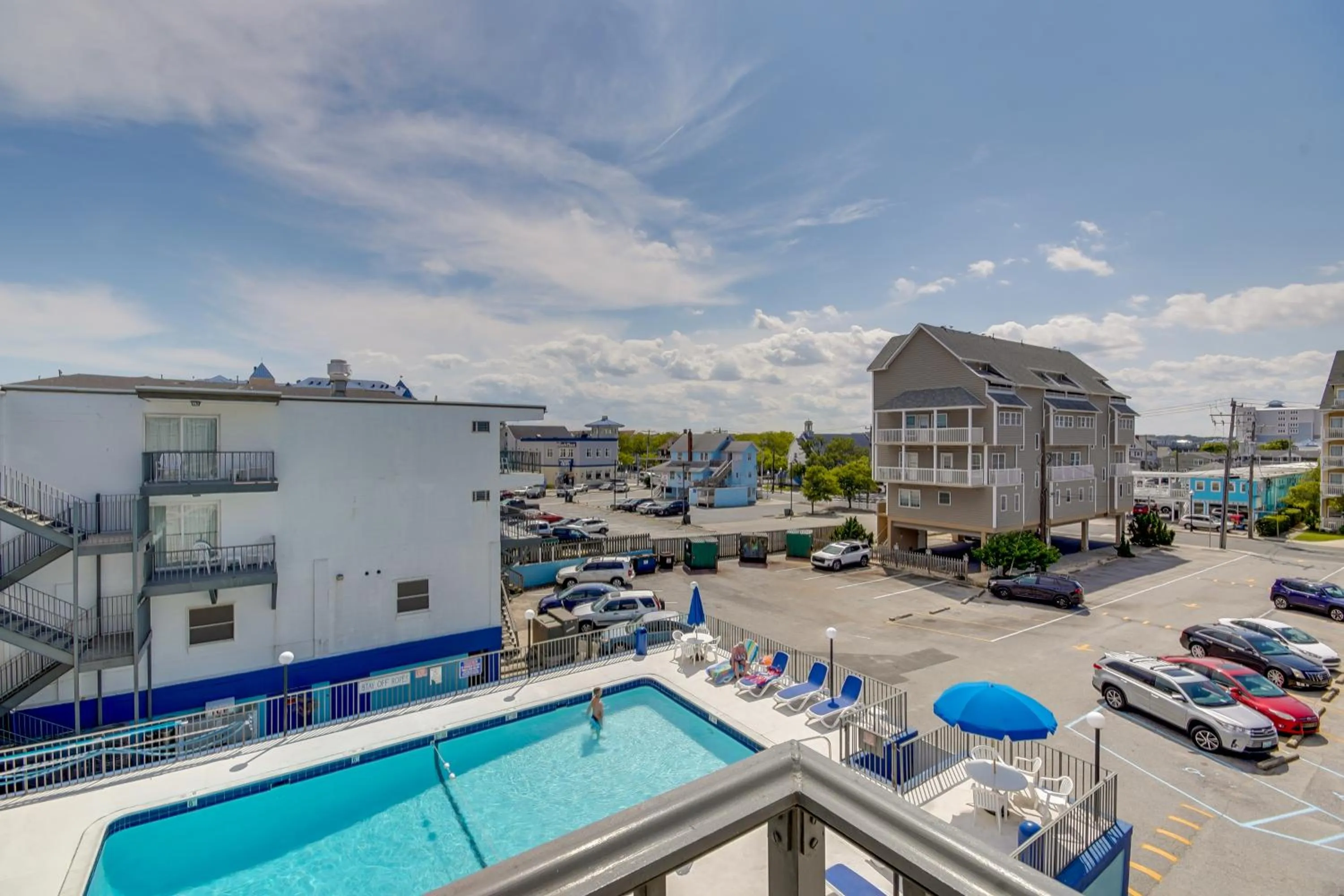 Swimming pool in Rideau Oceanfront Motel