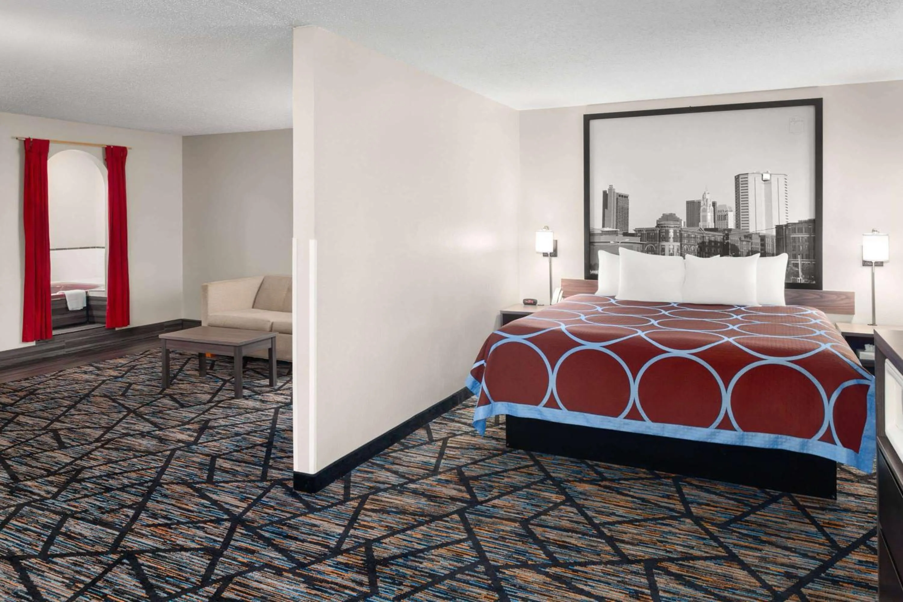 Bath, Bed in Super 8 by Wyndham Mt. Vernon