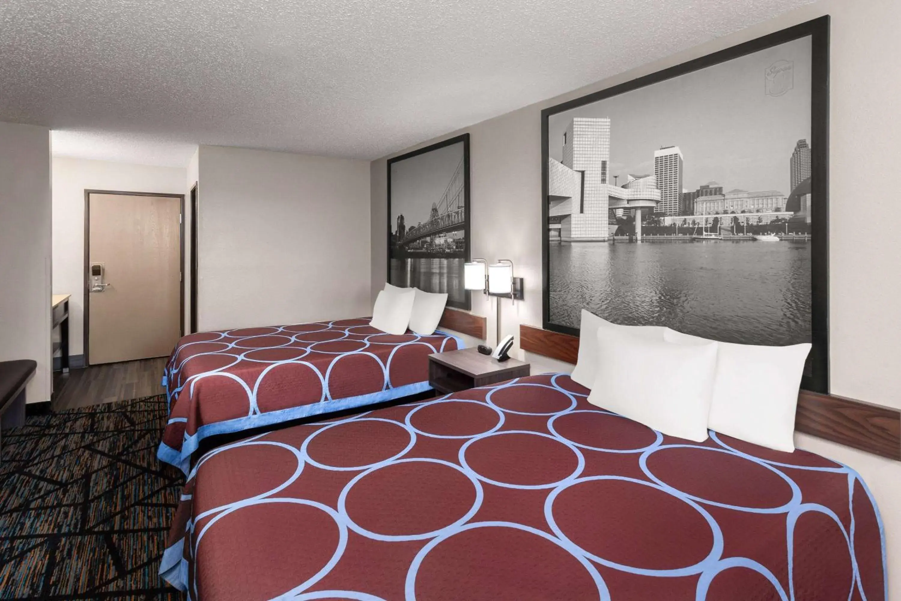 Photo of the whole room, Bed in Super 8 by Wyndham Mt. Vernon Photo of the whole room, Bed in Super 8 by Wyndham Mt. Vernon