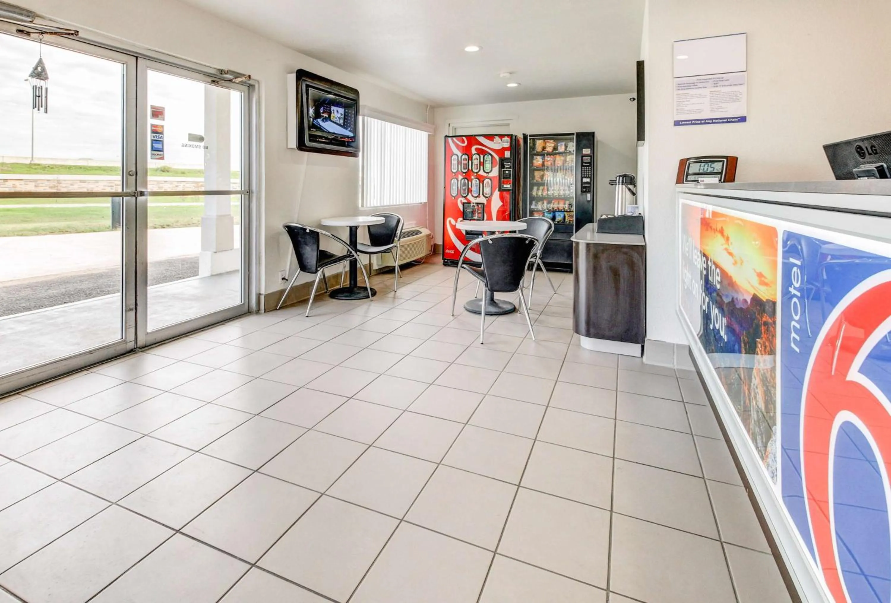 Lobby or reception in Motel 6 Waco - Lacy Lakeview