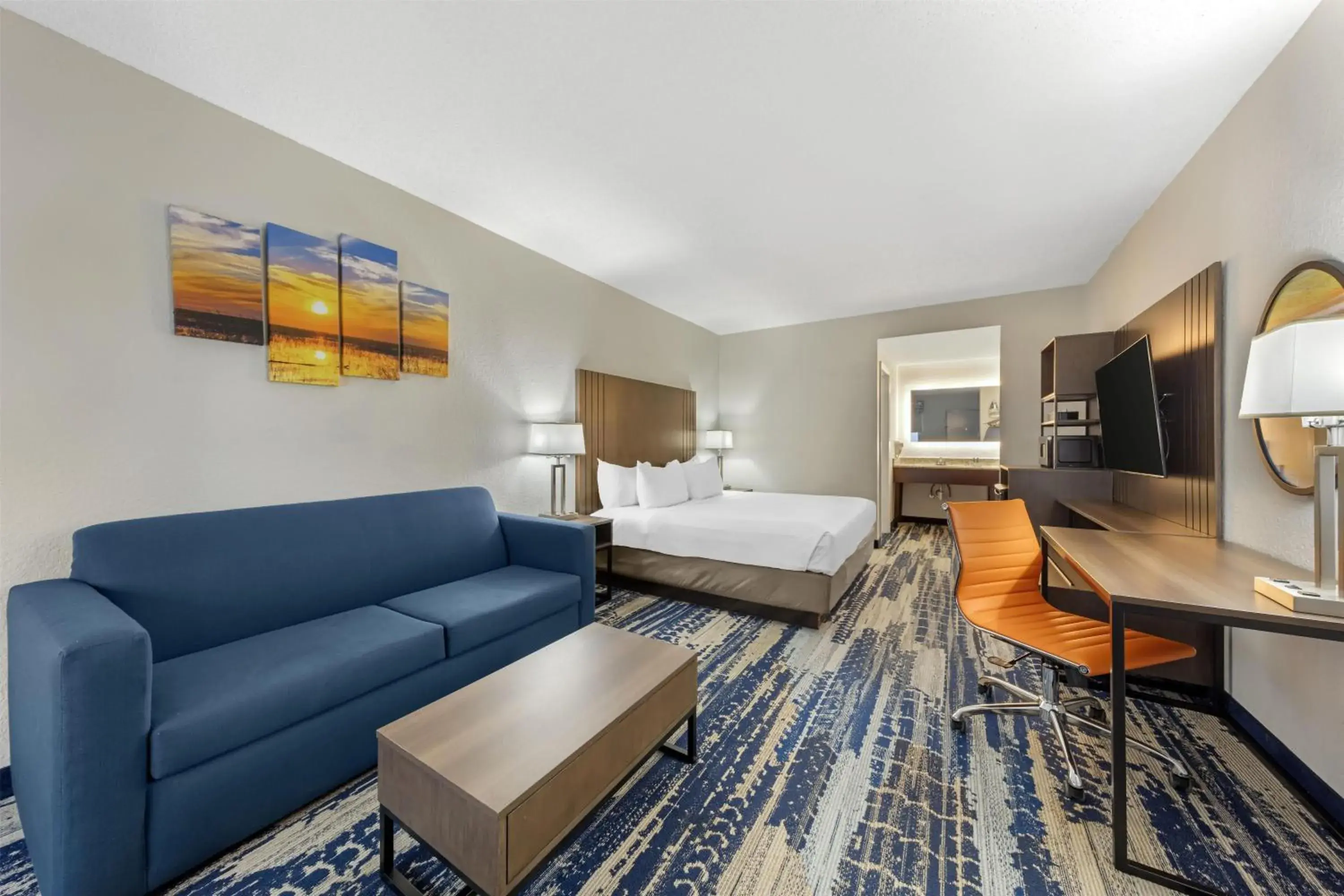 Bedroom in Best Western of Clewiston Bedroom in Best Western of Clewiston