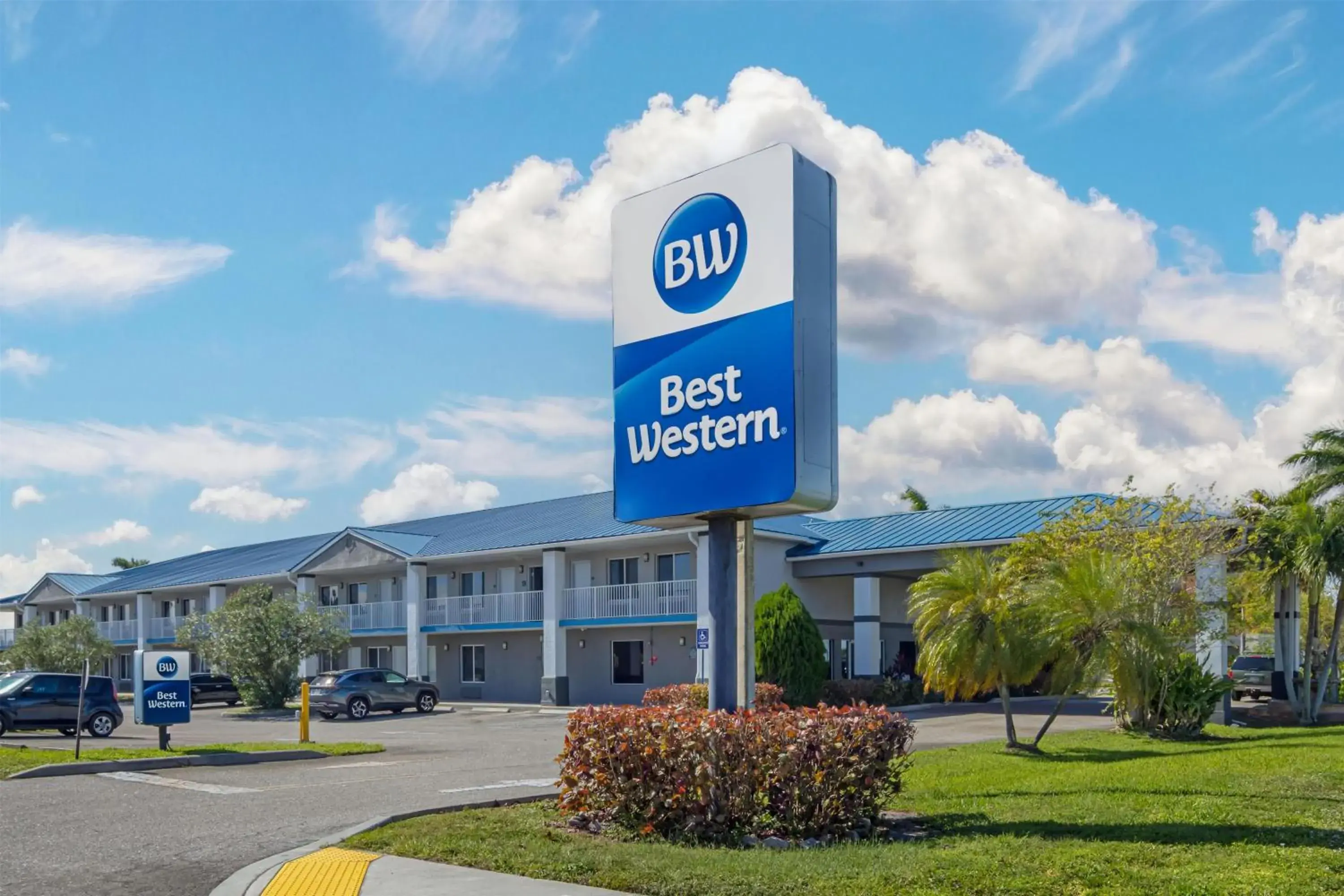 Property building in Best Western of Clewiston Property building in Best Western of Clewiston