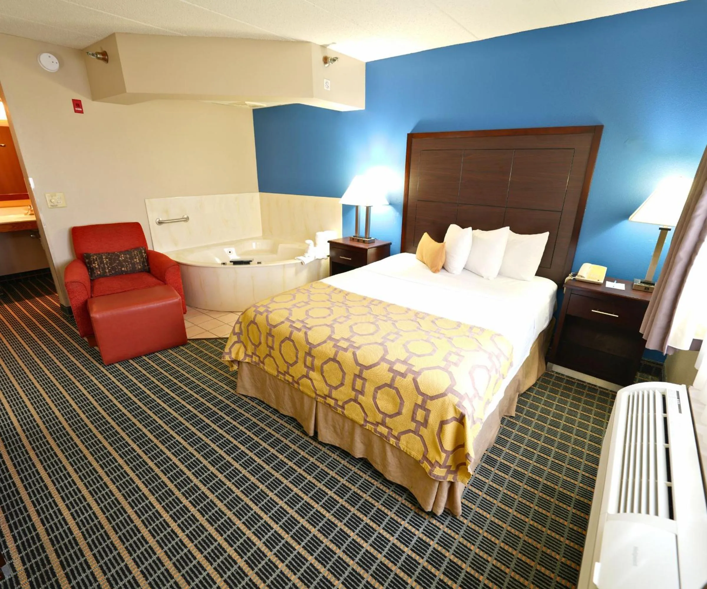 Bed in Baymont by Wyndham Marshalltown