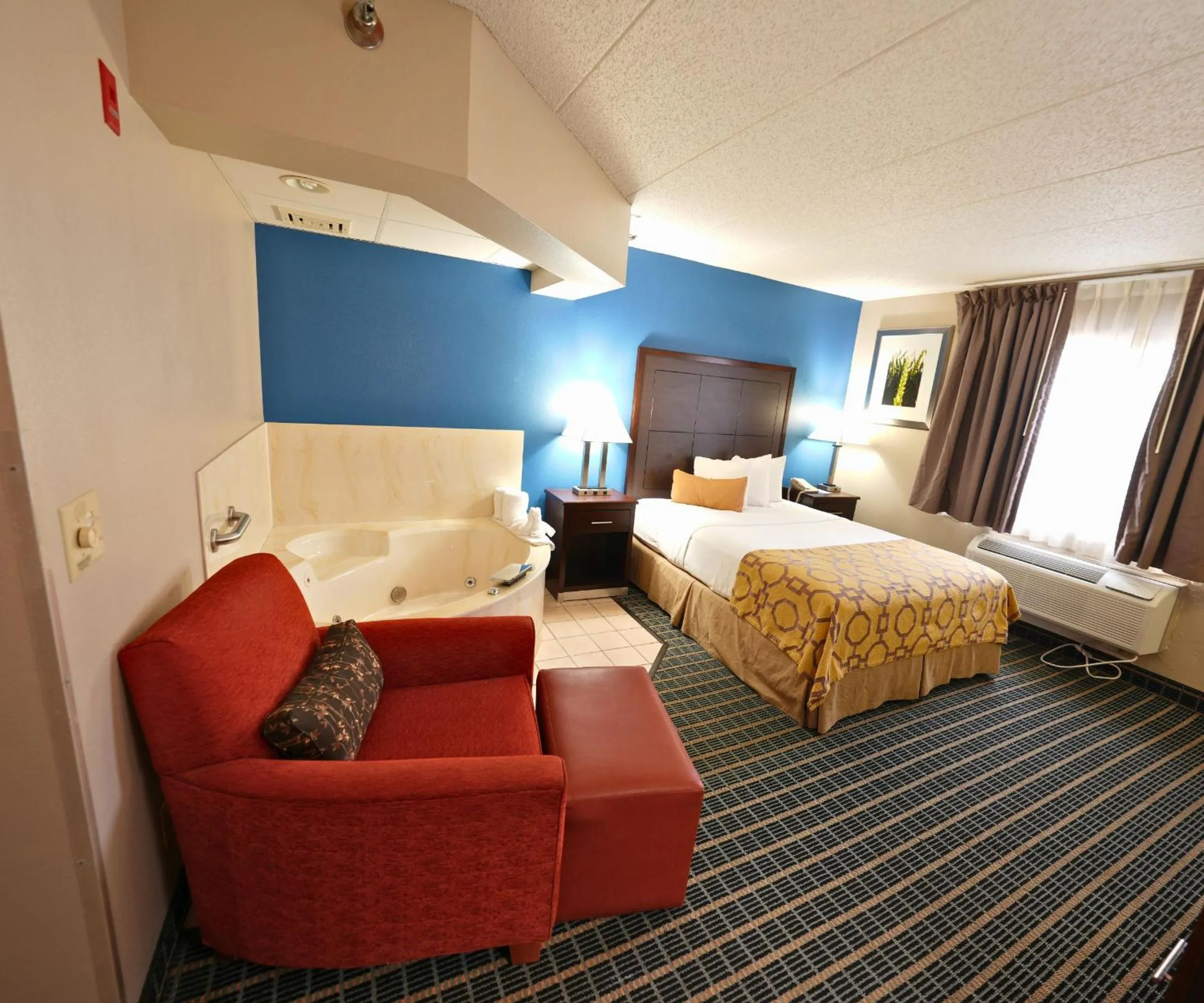 Bed in Baymont by Wyndham Marshalltown