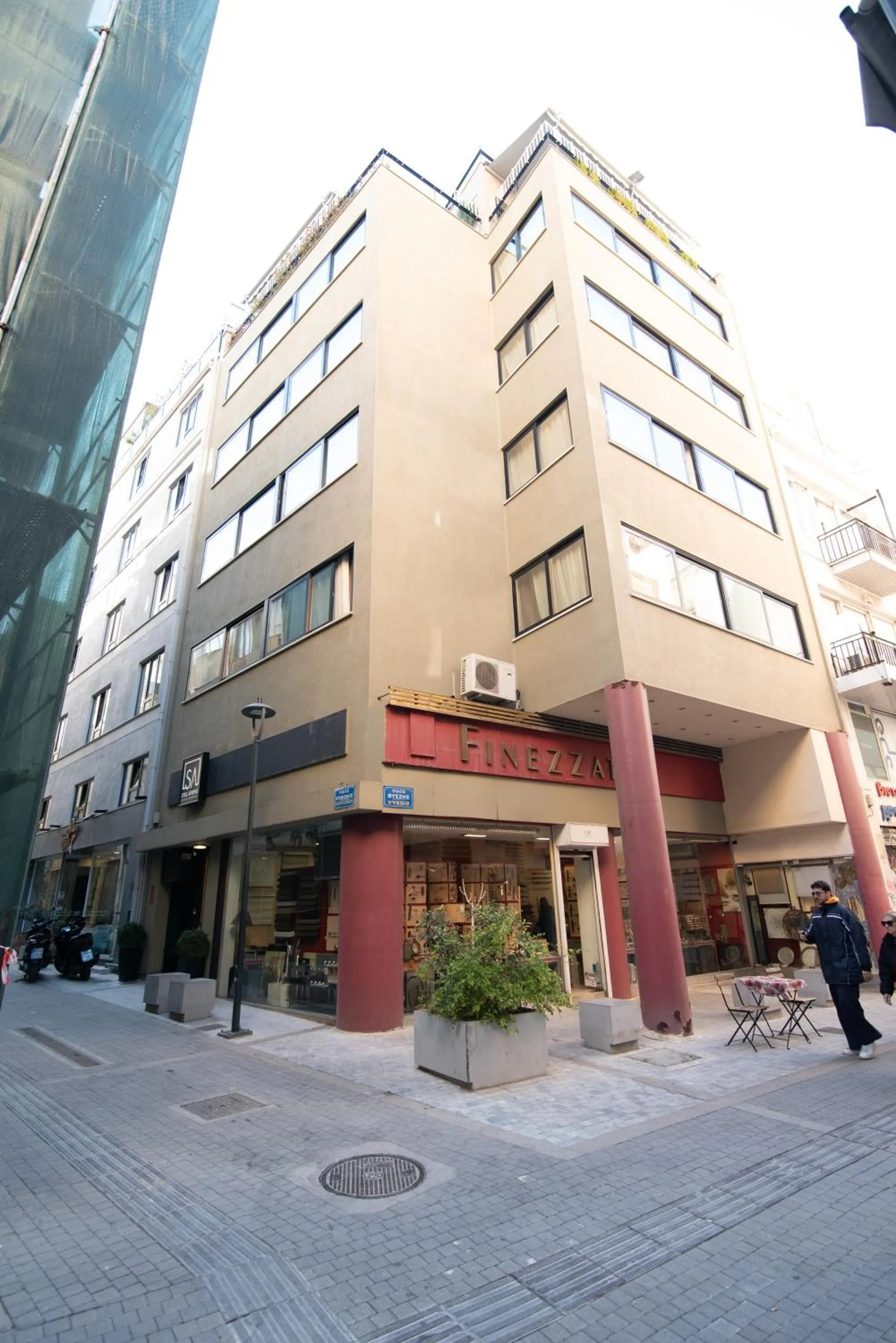 Neighbourhood in Still Athens