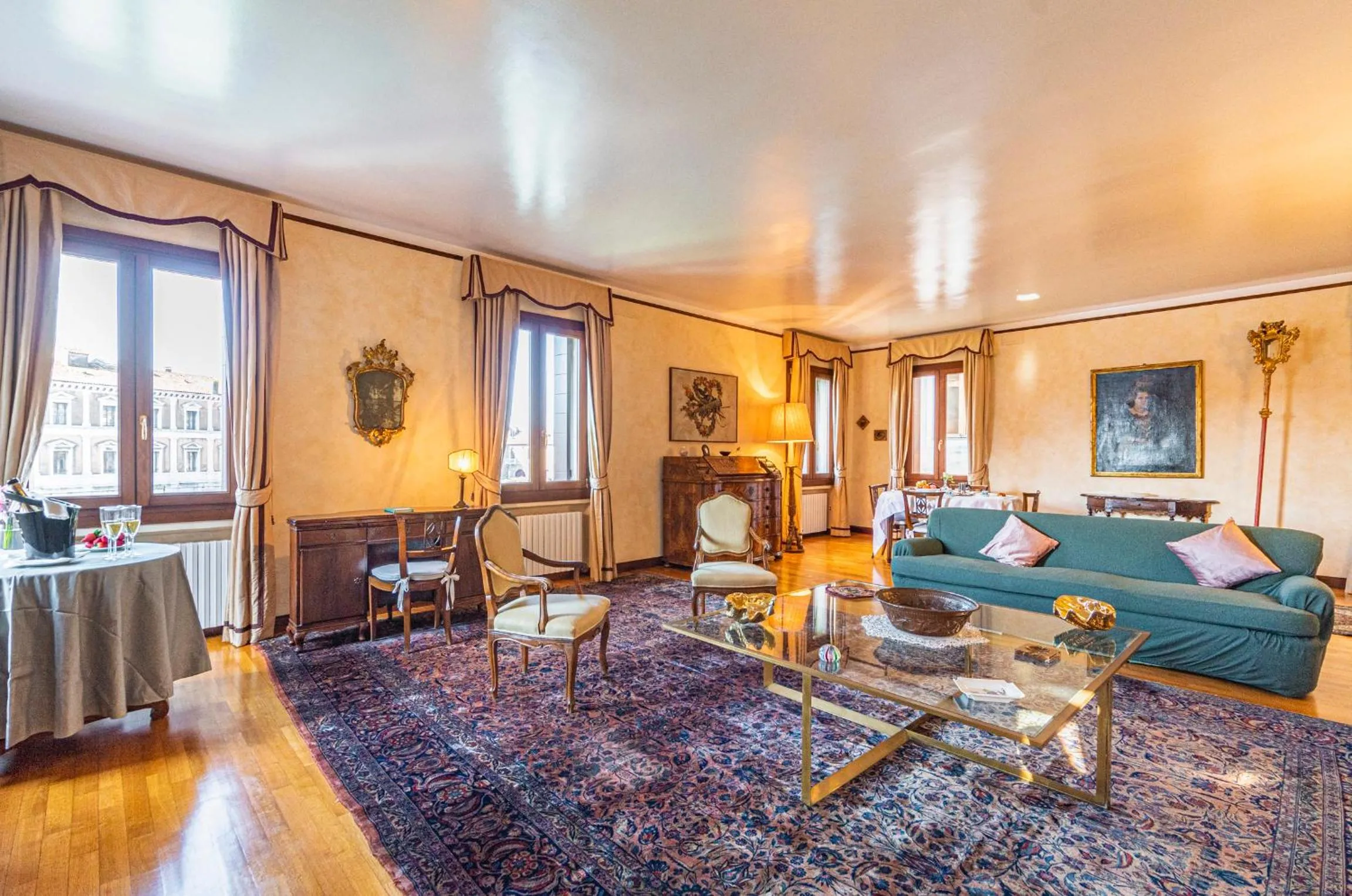 Living room in Ca' Pellegrini Luxury Grand Canal