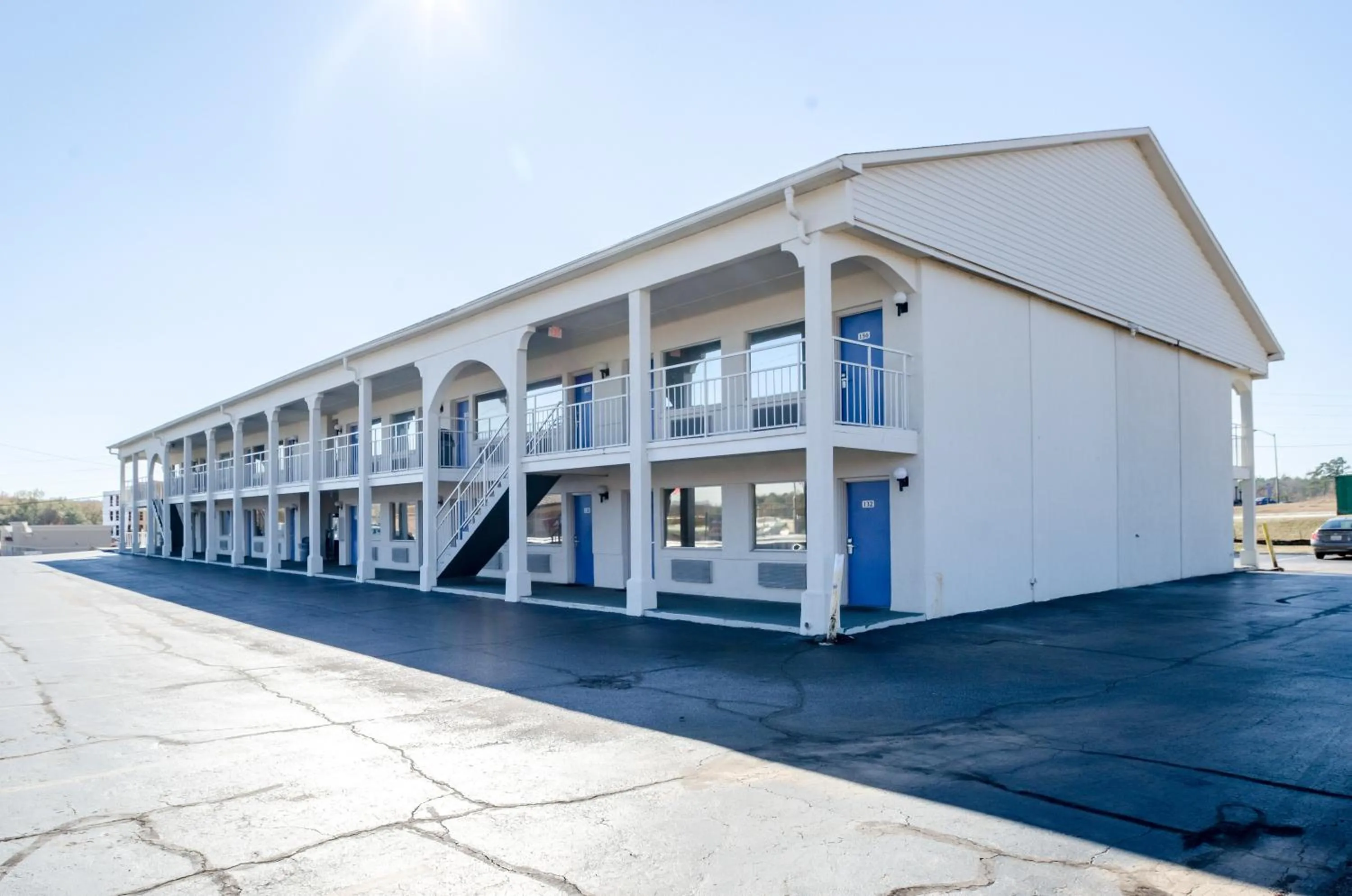 Facade/entrance in Motel 6-Commerce, GA