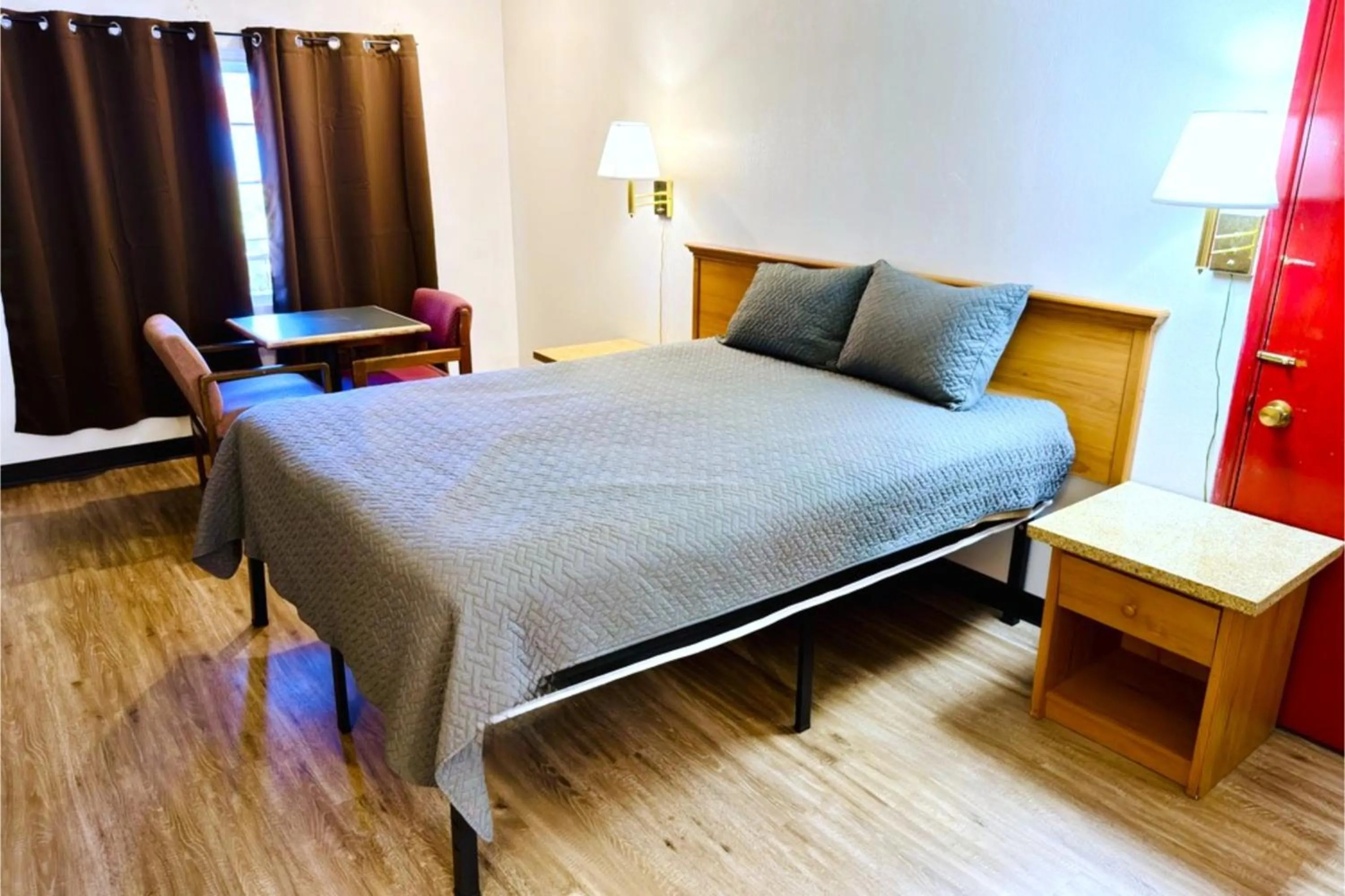 Bedroom in Beaverton Budget Inn by Capital O Portland