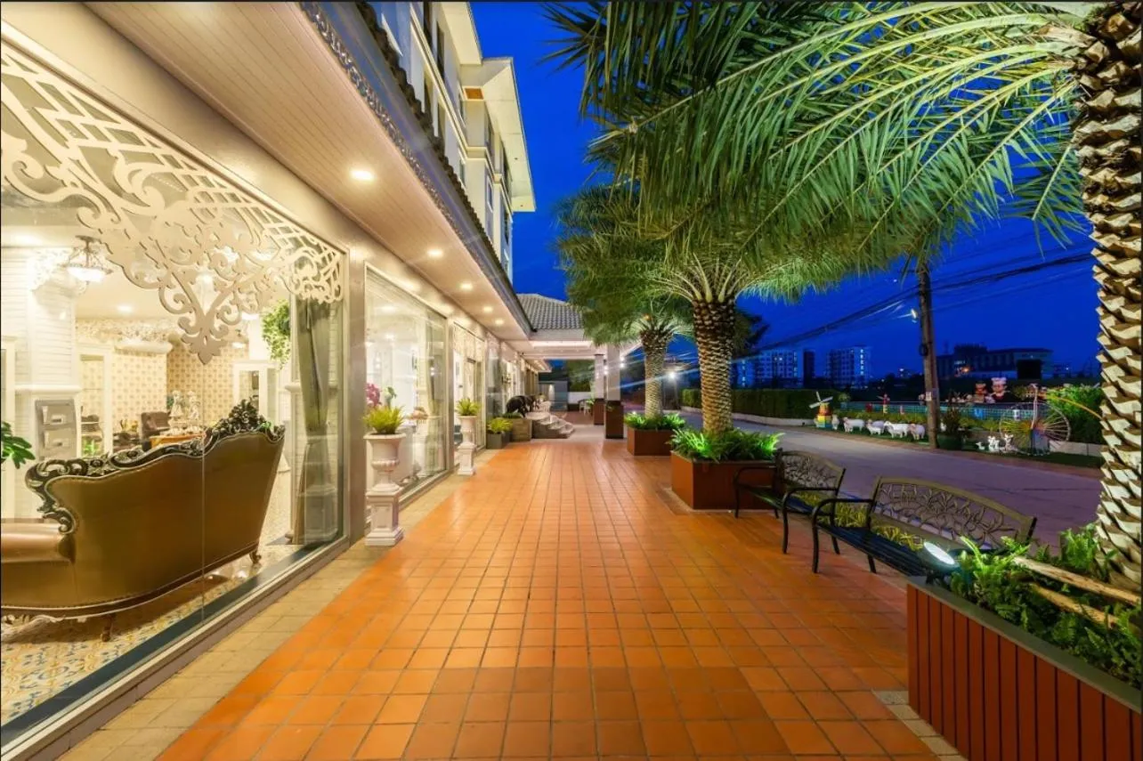 Natural landscape in Napheera Royal Tel