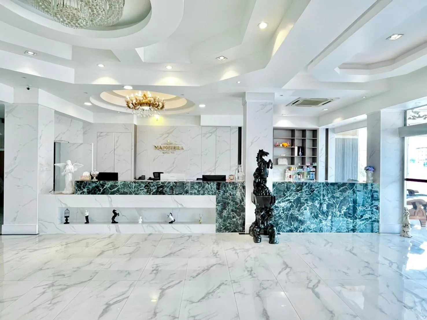 Lobby or reception in Napheera Royal Tel