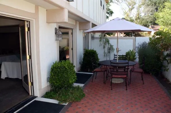 Patio in Royal Copenhagen Inn