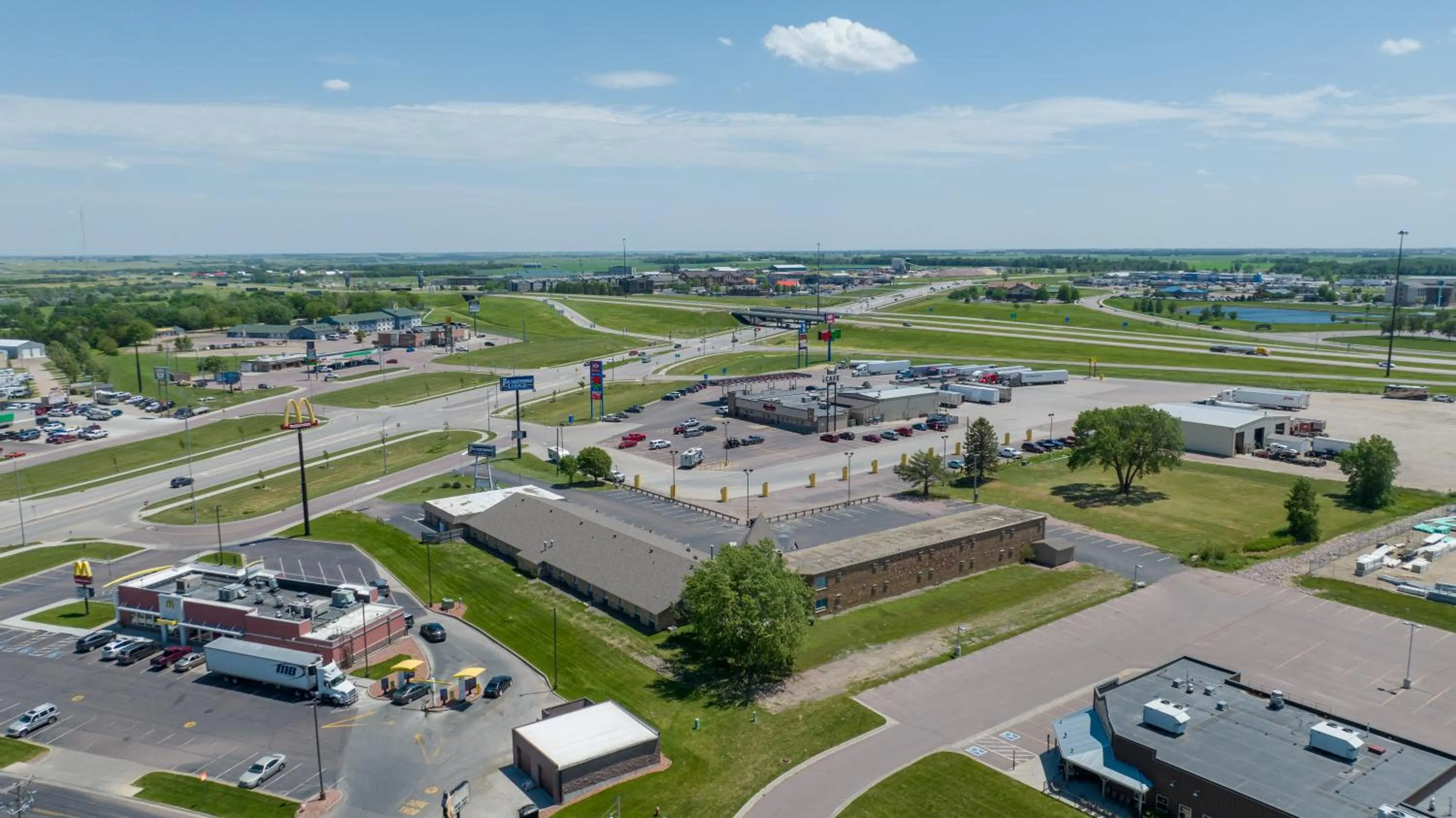 Property building in Thunderbird Lodge