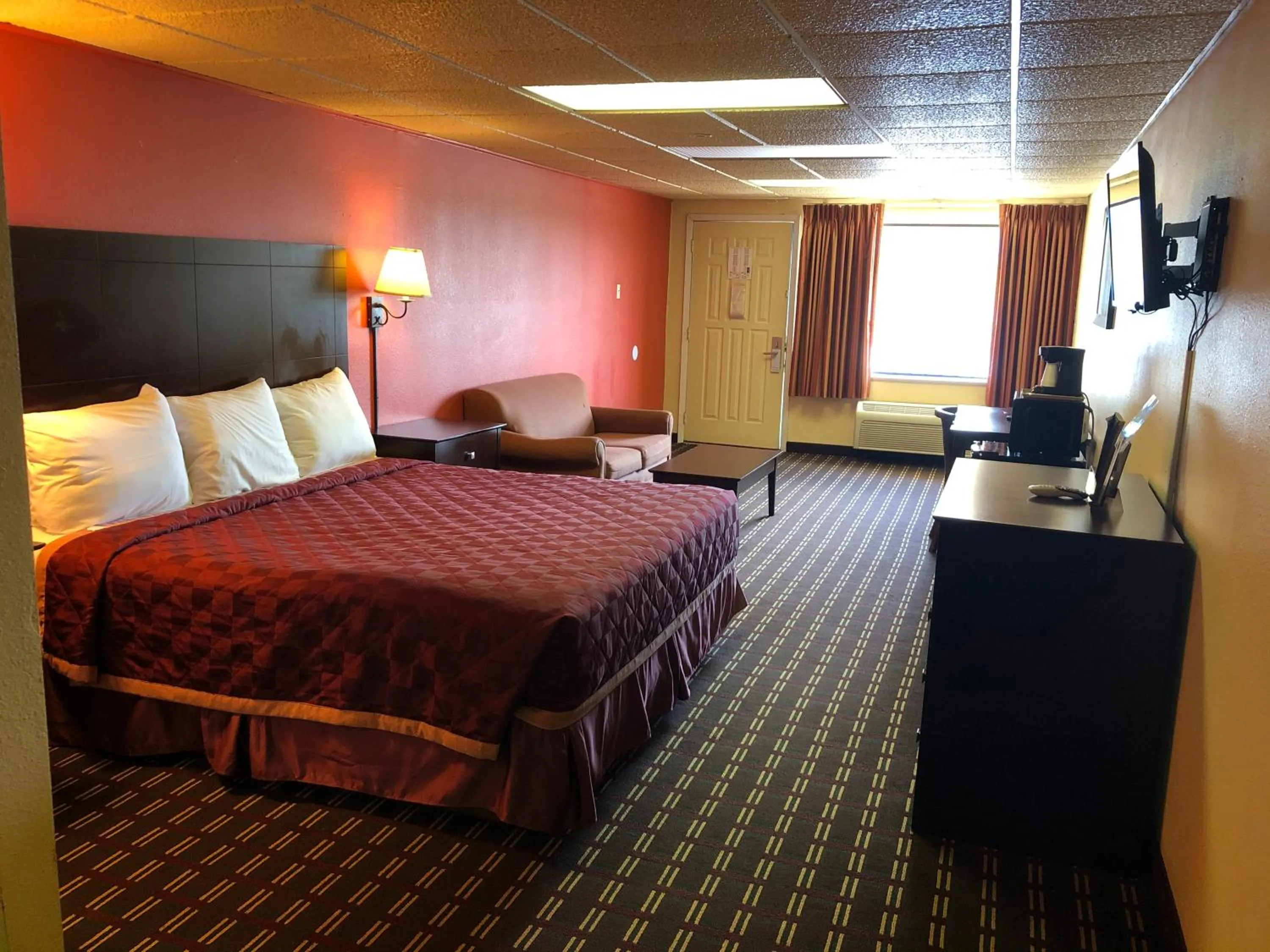 Bed in Executive Inn & Suites Prescott