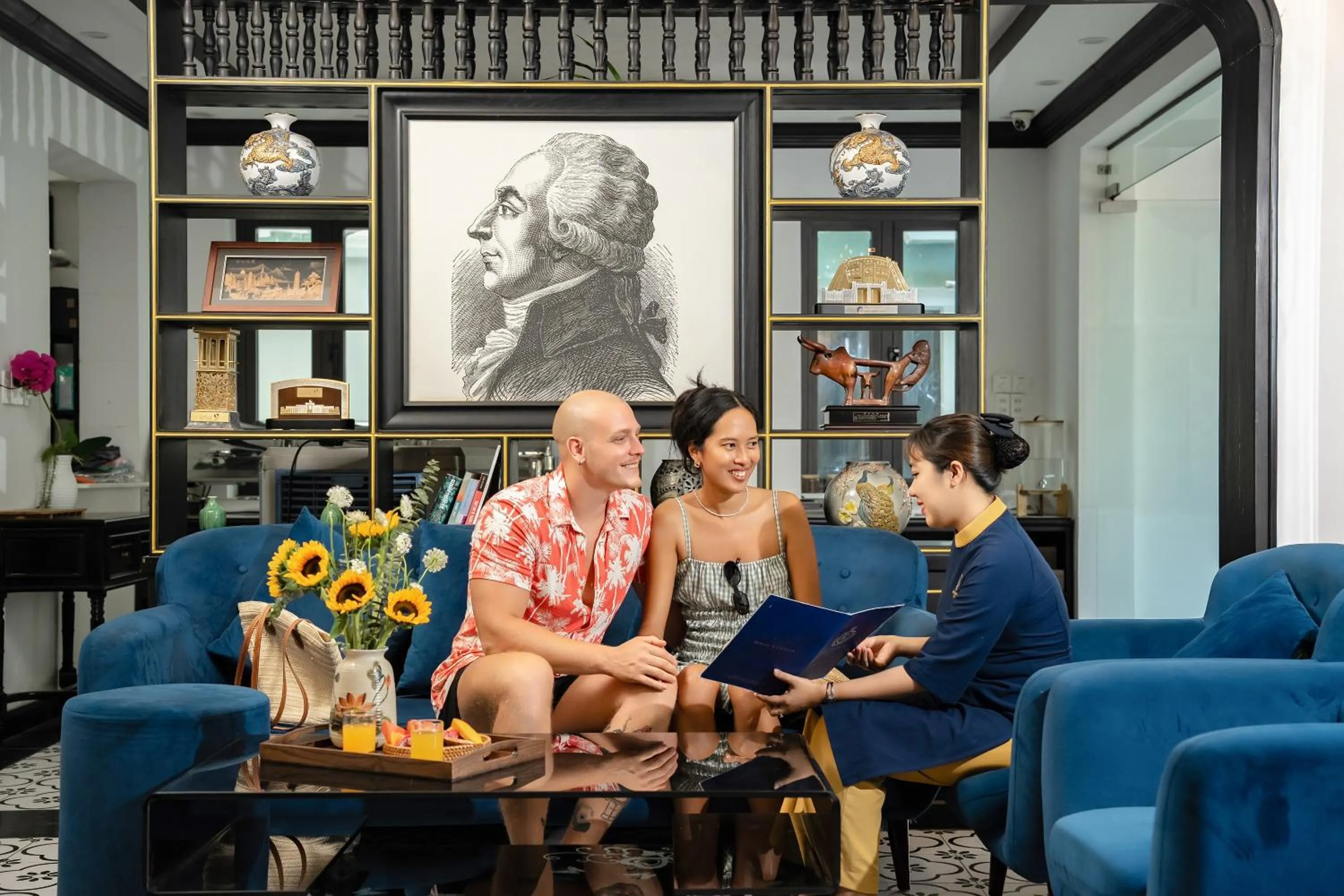 Staff in Royal Mansion Boutique Hoi An