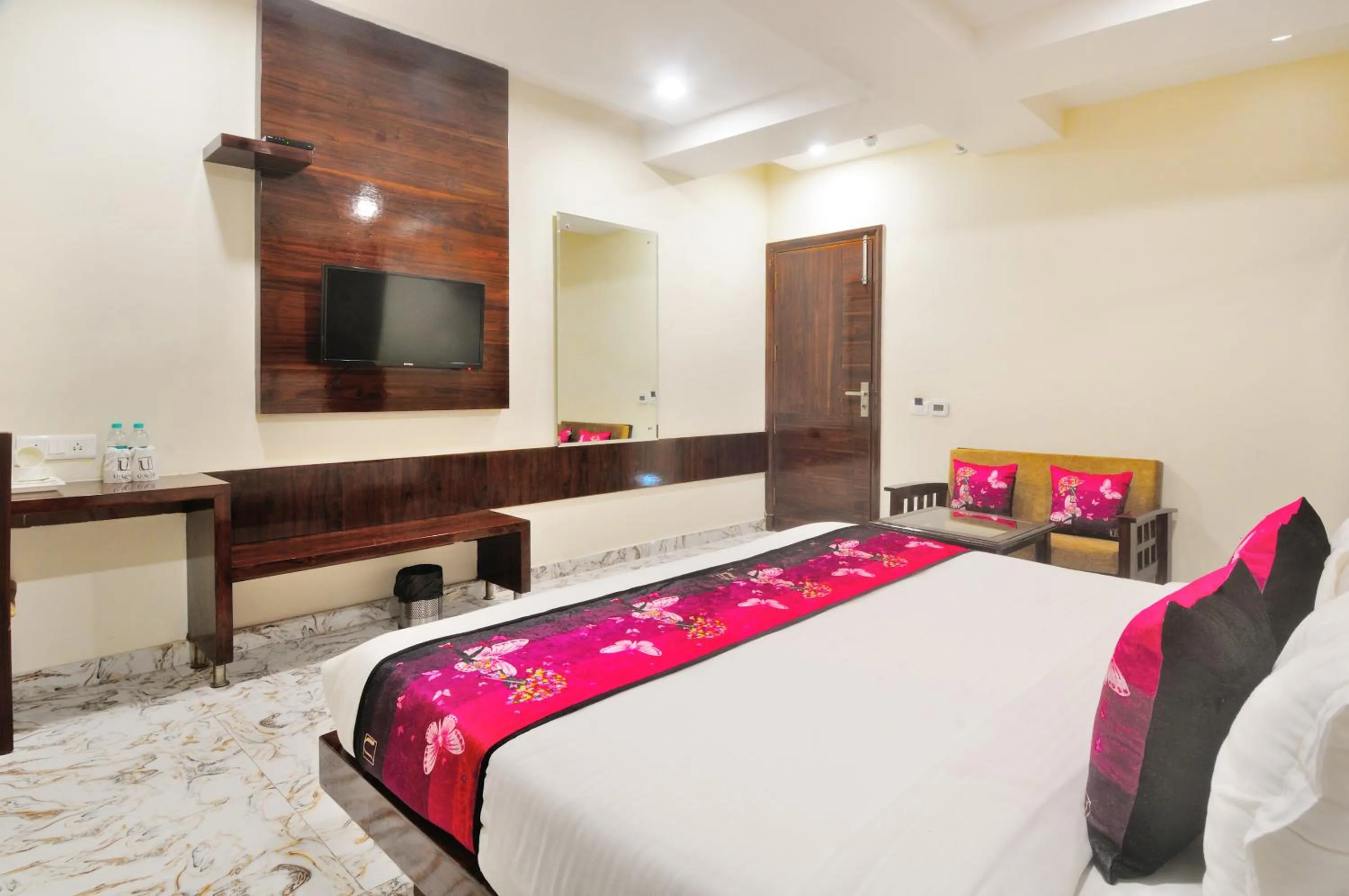 Photo of the whole room, Bed in The Grand Uddhav