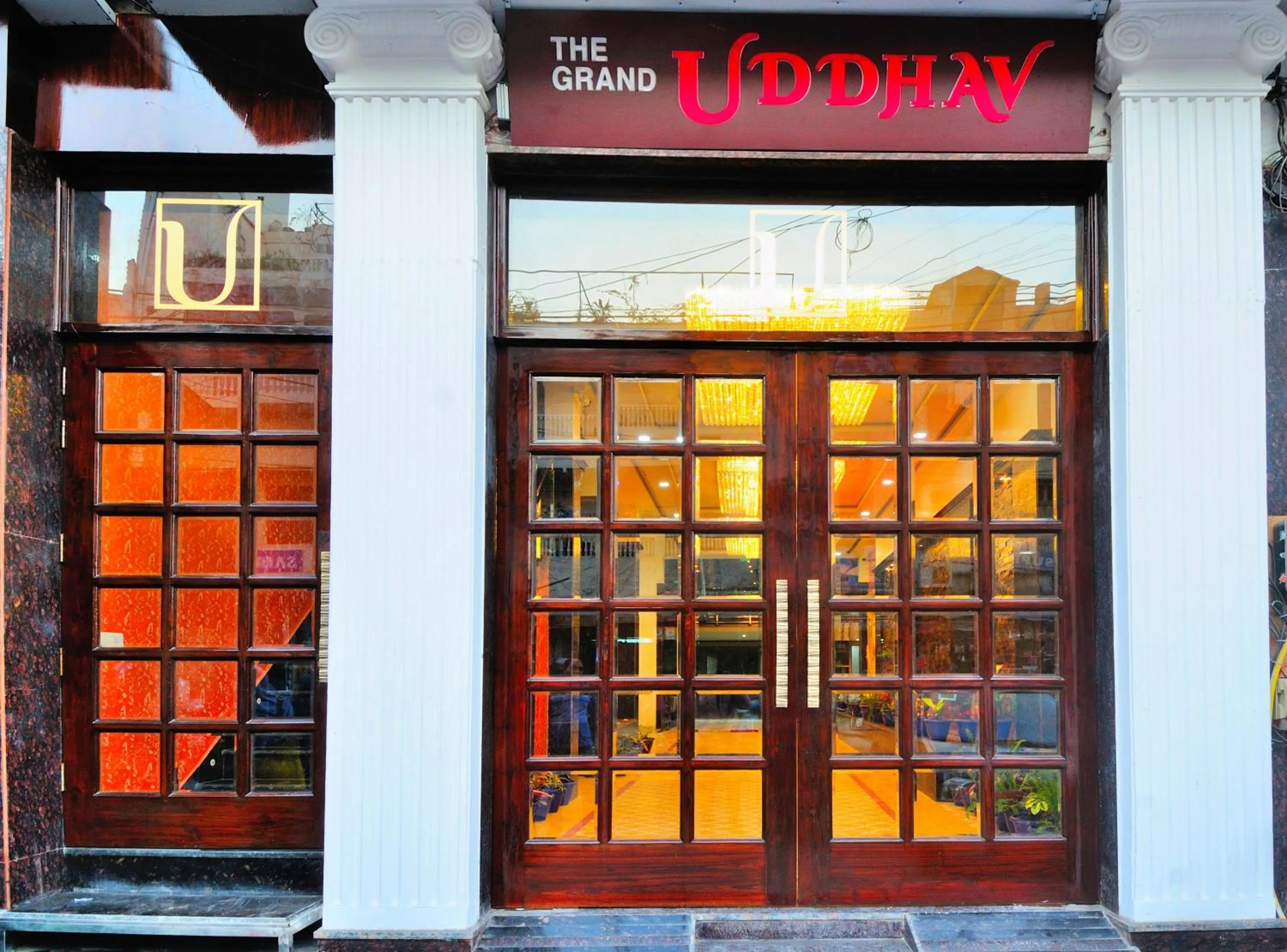 Facade/entrance in The Grand Uddhav