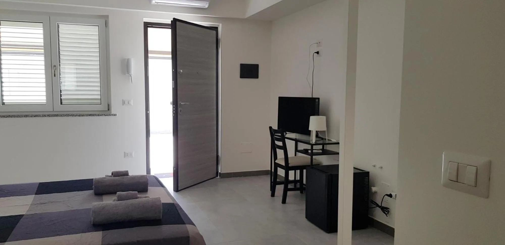 Bedroom, Bed in Punto Blu Relax